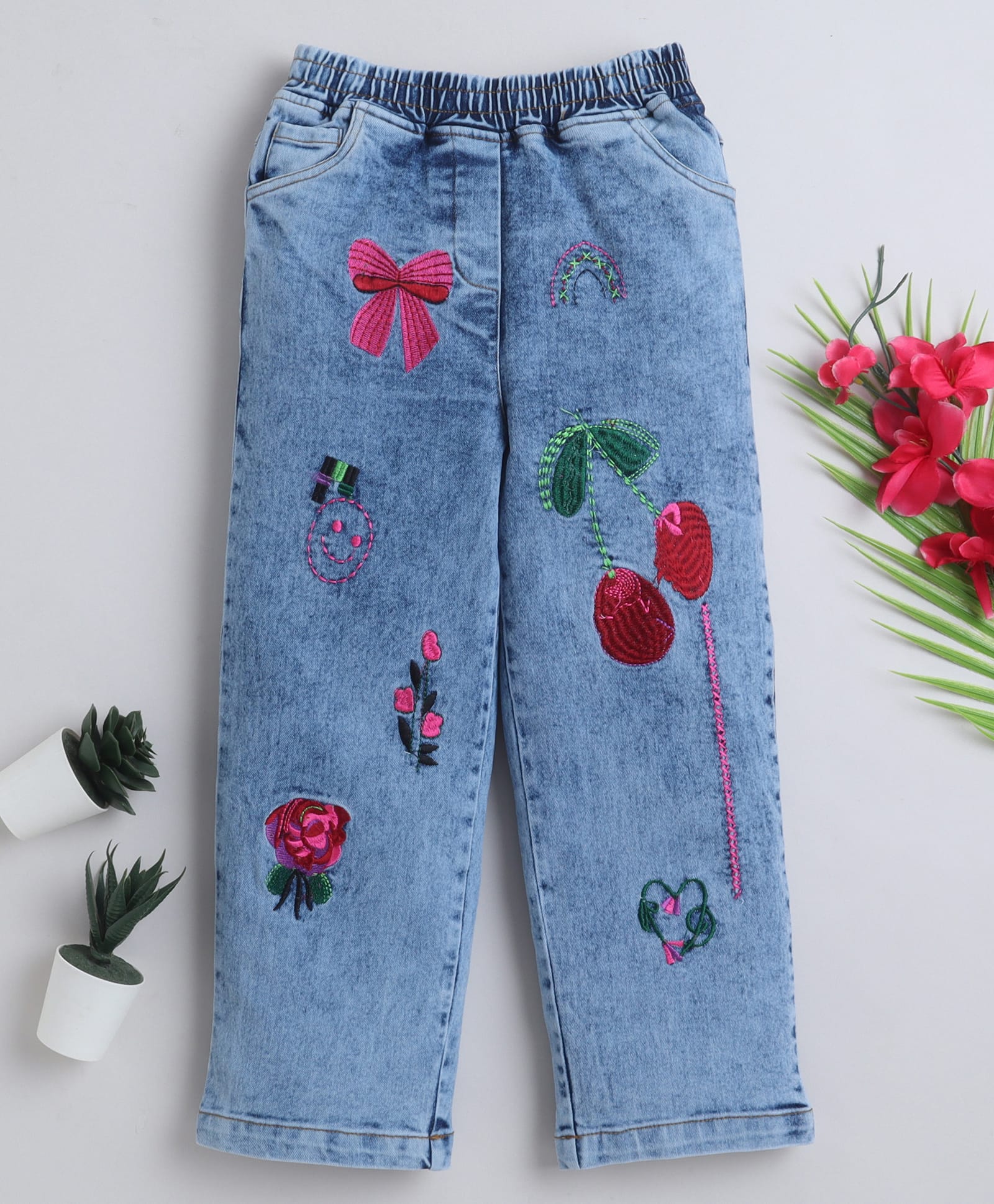 Bright Stars KIDSWEAR Denim Bow & Cherries Embroidered Washed Jeans - Blue-picture-20