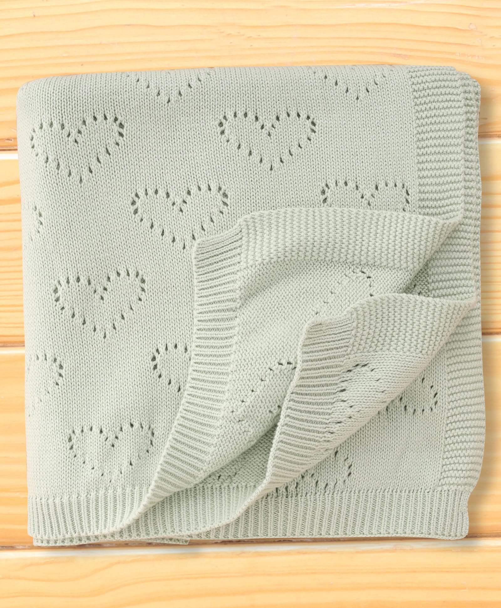 Simply Knitted Towel With Schiffli Heart Detailing L 92 x B 92 cm - Mint-image-27