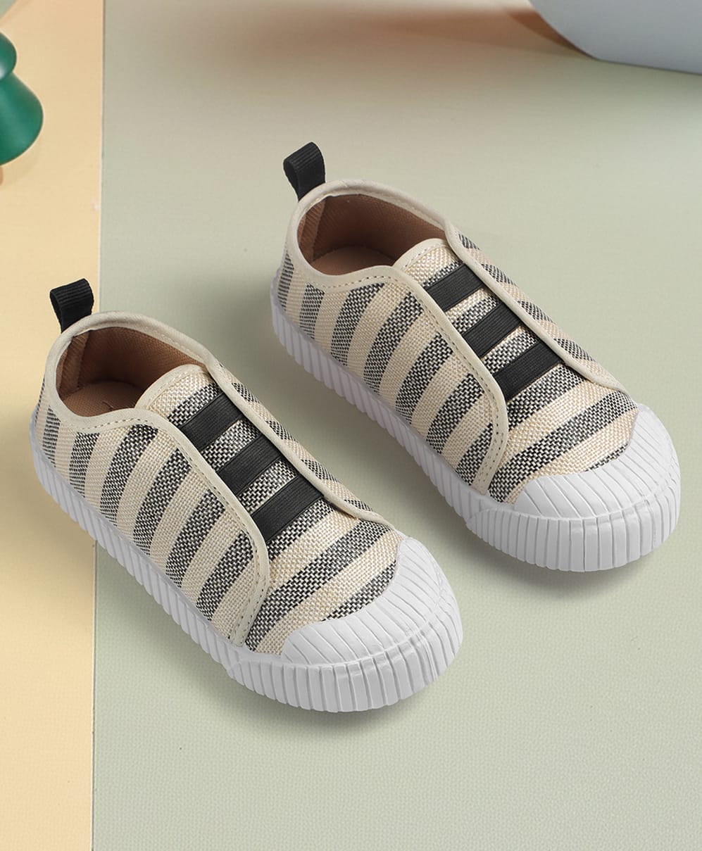 SHOES FOR JUNIORS Striped Slip On Shoes - Black-image-4