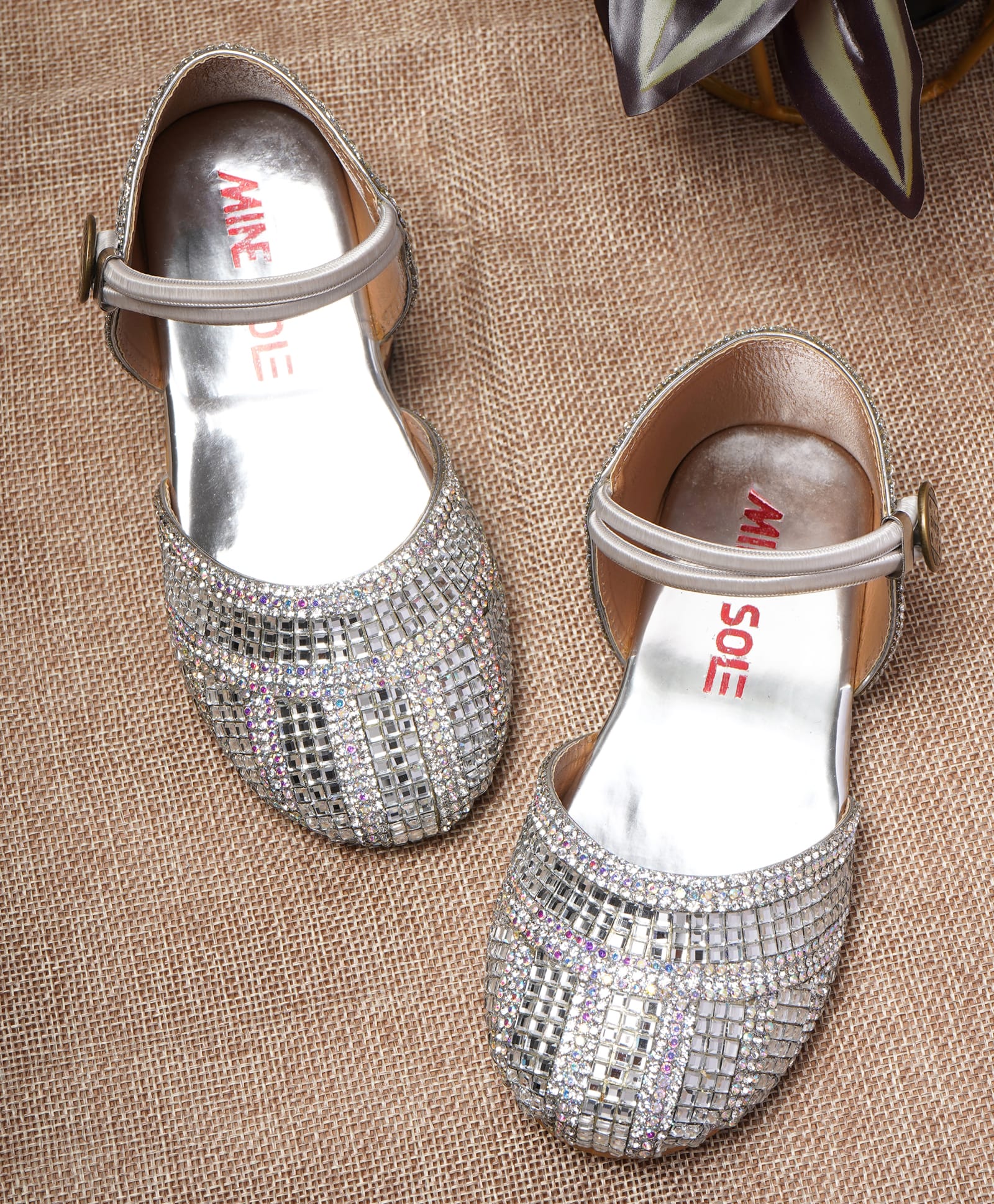 Mine Sole Stone & Pearl Embellished Sandals - Silver-picture-17