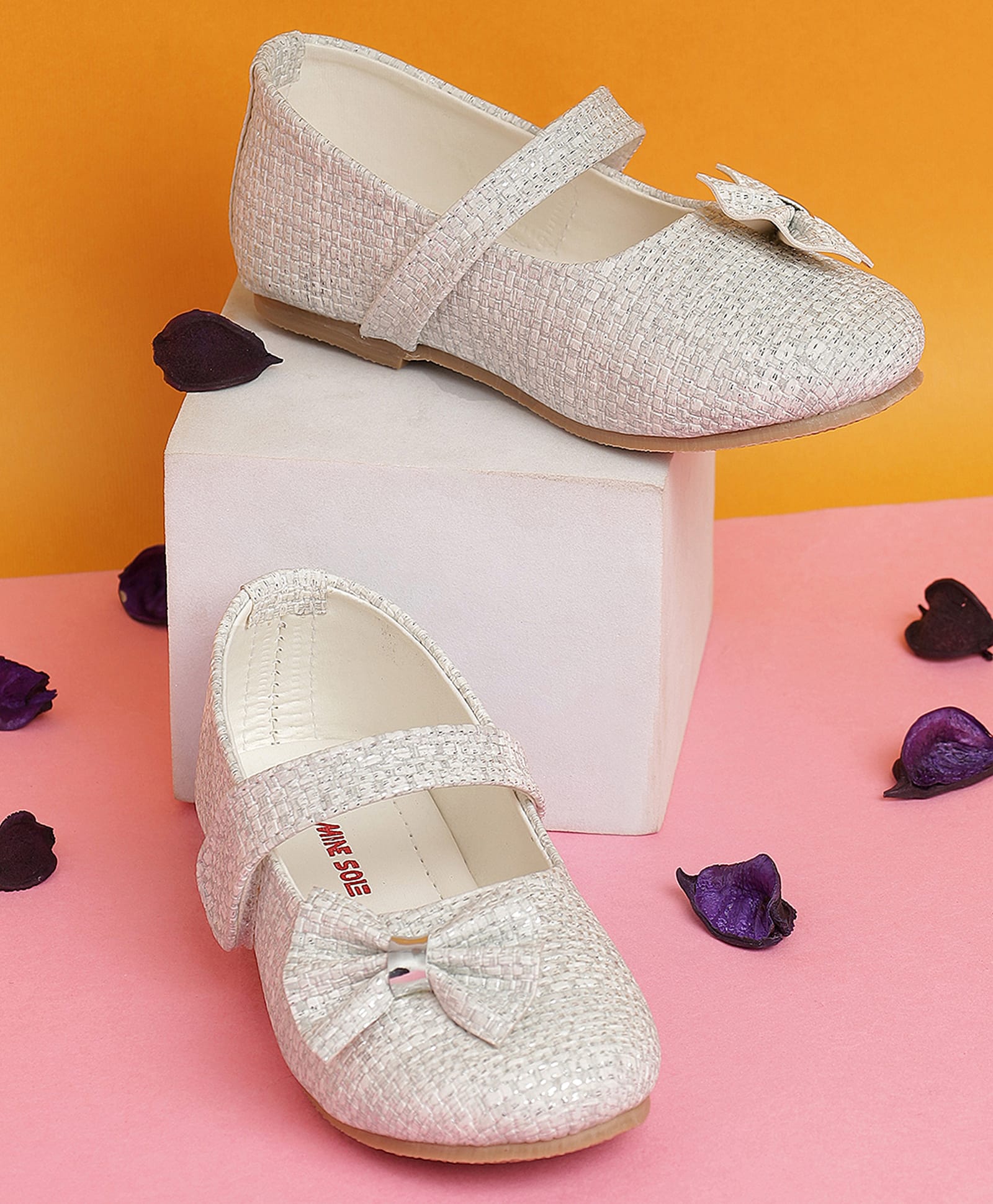 Mine Sole Bow Applique Detailed Glittered Velcro Closure Mary Jane Ballerinas - Silver-picture-28