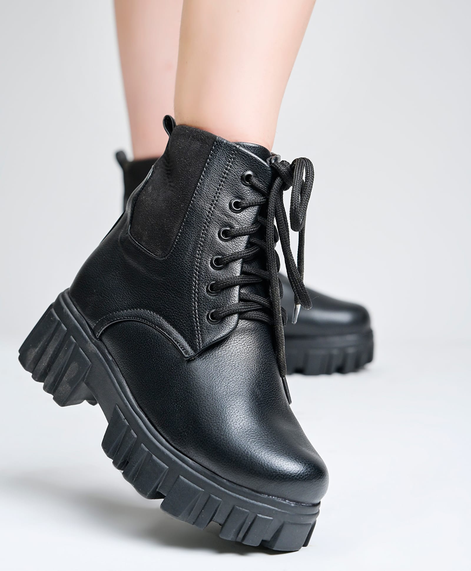 Shoetopia Solid Lace Up Heel Boots - Black-picture-29