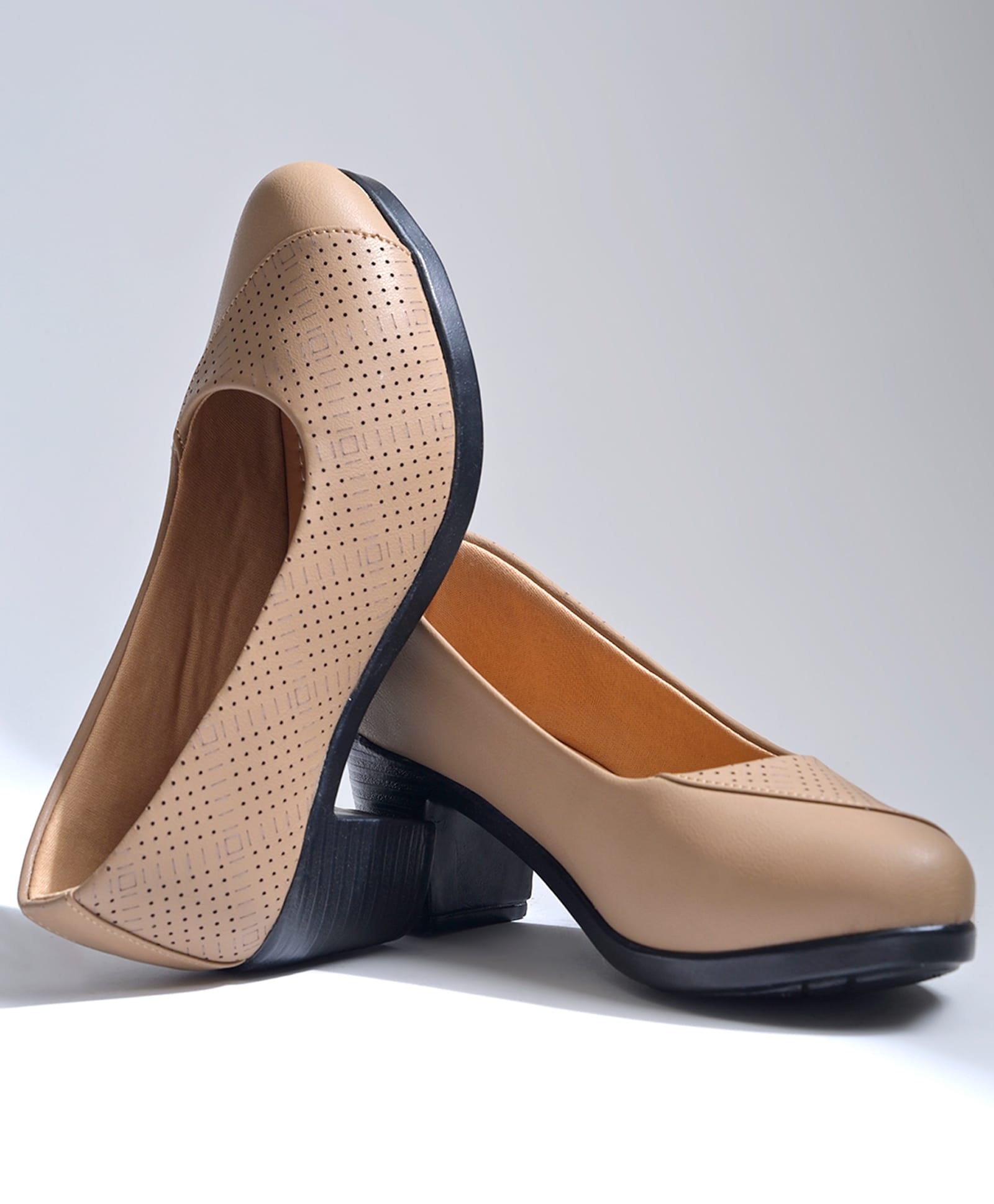 Shoetopia Dots Designed Block Heel Sandals - Beige-picture-15