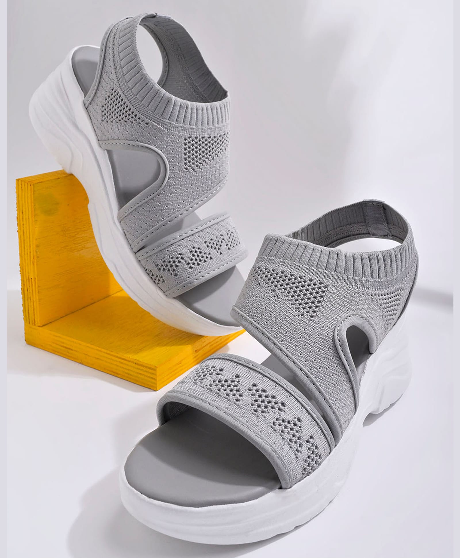 Shoetopia Abstract Designed Slip On Sandals - Grey-image-14