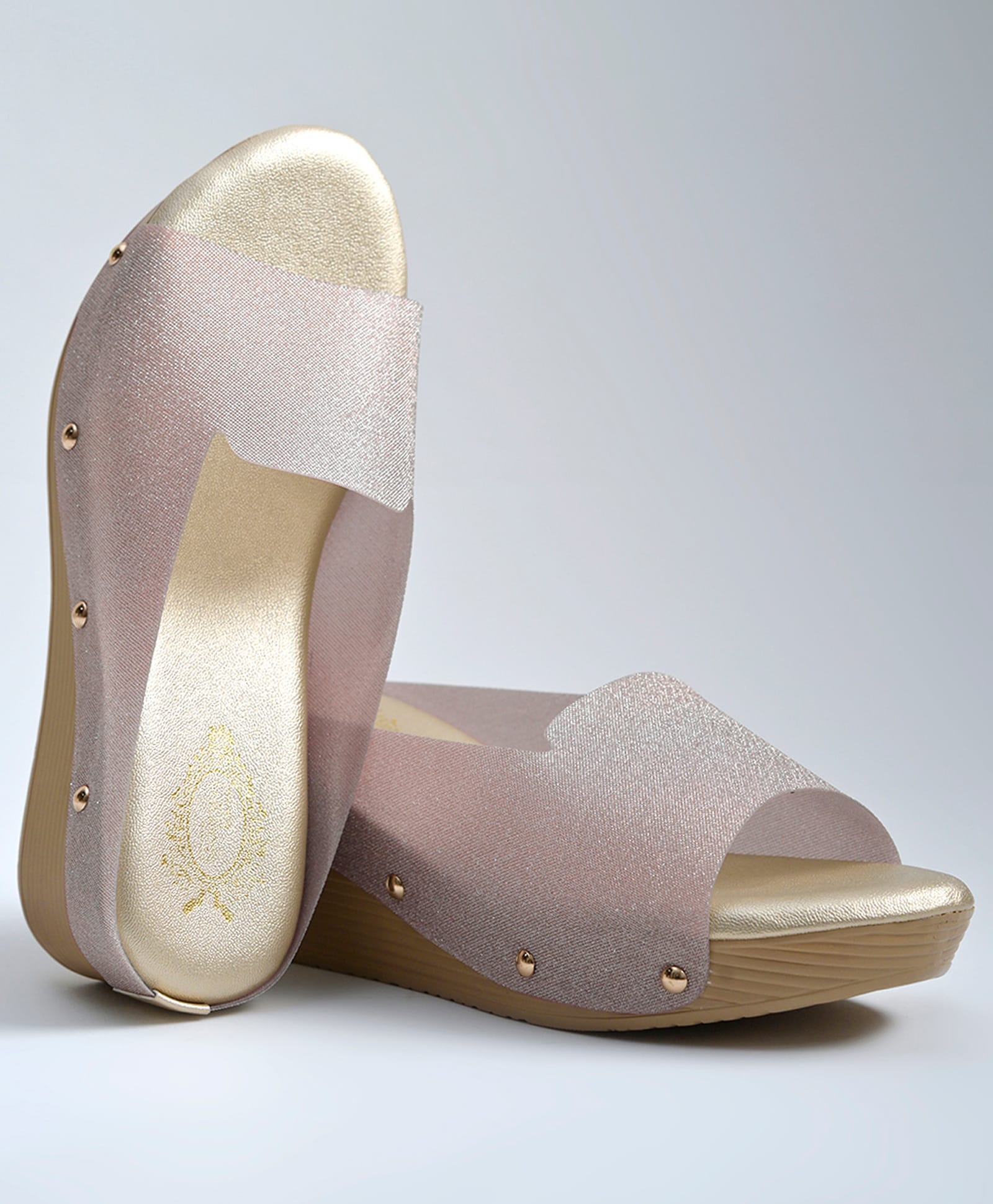 Shoetopia Shimmer Detailed Sandals - Golden-picture-16