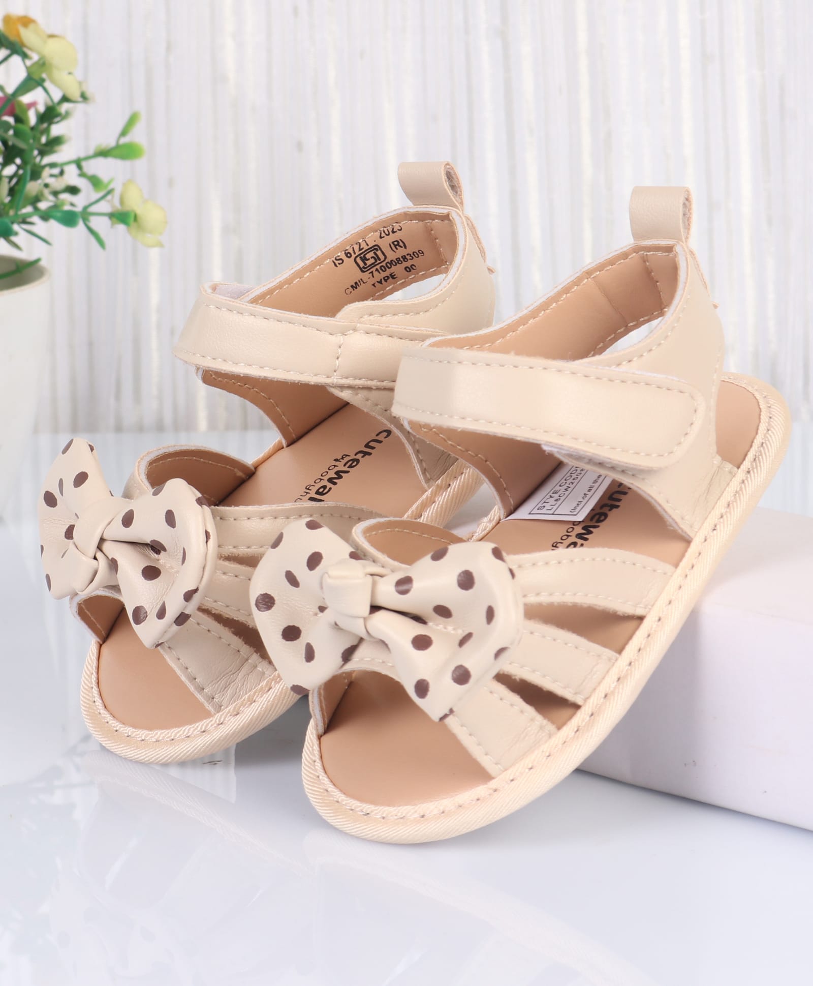 Cute Walk by Babyhug Velcro Closure Booties With Bow Applique & Polka Dots Print - Beige-picture-17