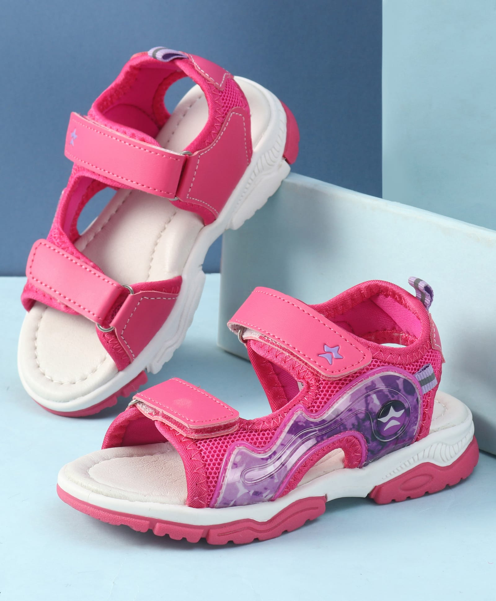 Cute Walk by Babyhug Velcro Closure Solid Sandals - Fuchsia-picture-16