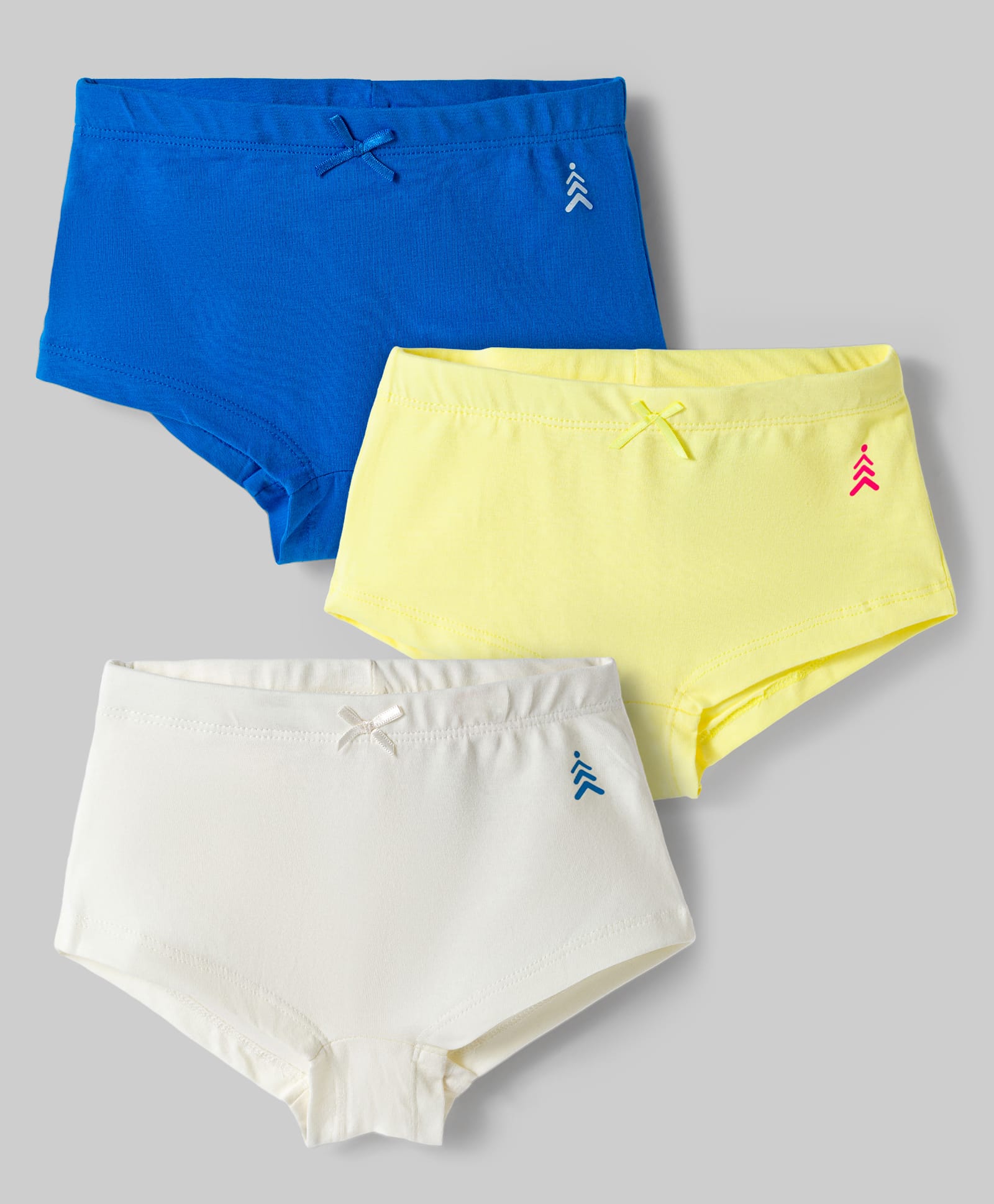 Pine Kids Cotton Lycra Knit Hipsters With Logo Print Pack Of 3 ( Colour May Vary )-image-33