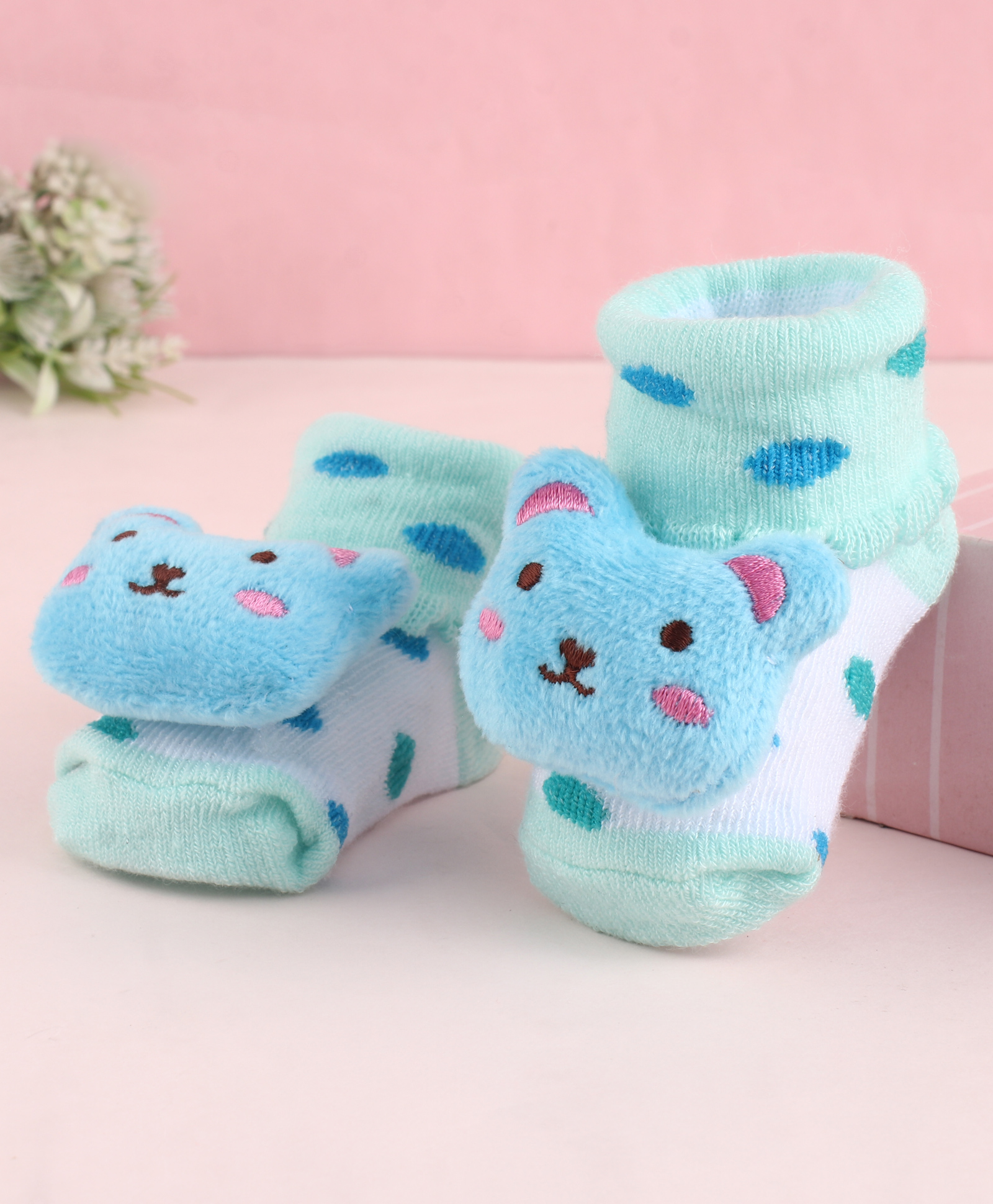 Cute Walk by Babyhug Fabric Socks Shoes With Large Teddy Bear Applique - Light Green-picture-20