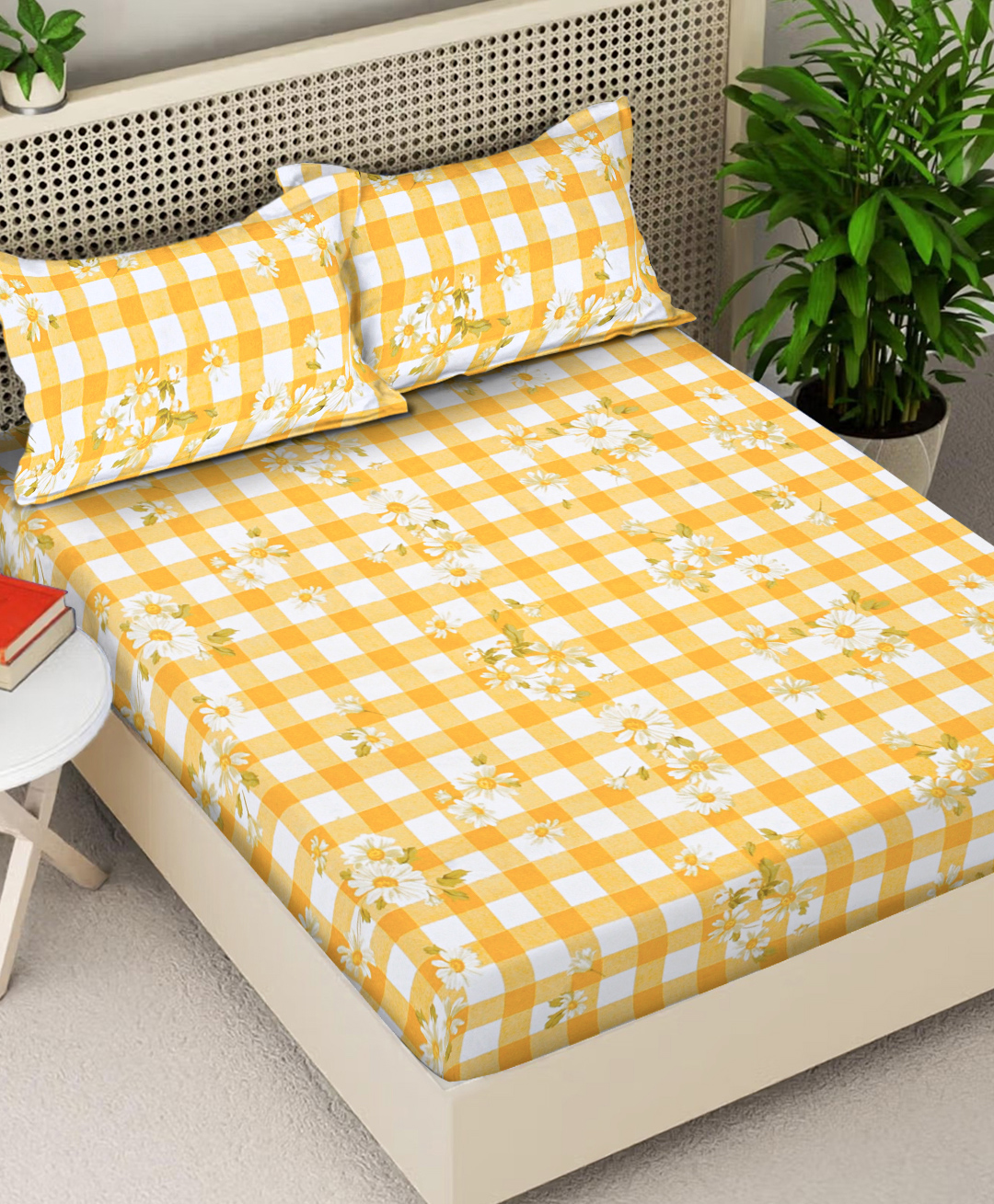 FABINALIV Yellow Geometric 300 TC Cotton Blend King Size Fitted Double Bedsheet with 2 Pillow Covers-image-45