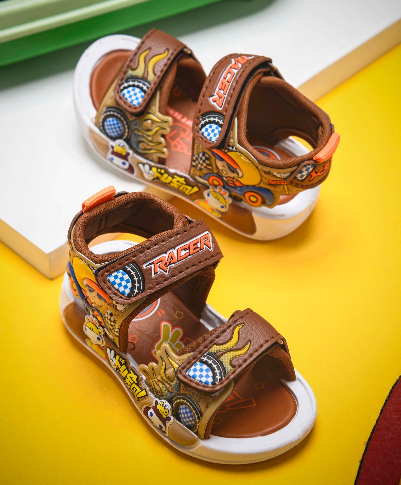 KATS Cartoon Applique Detailed Velcro Closure Musical Sandals - Tan-picture-30