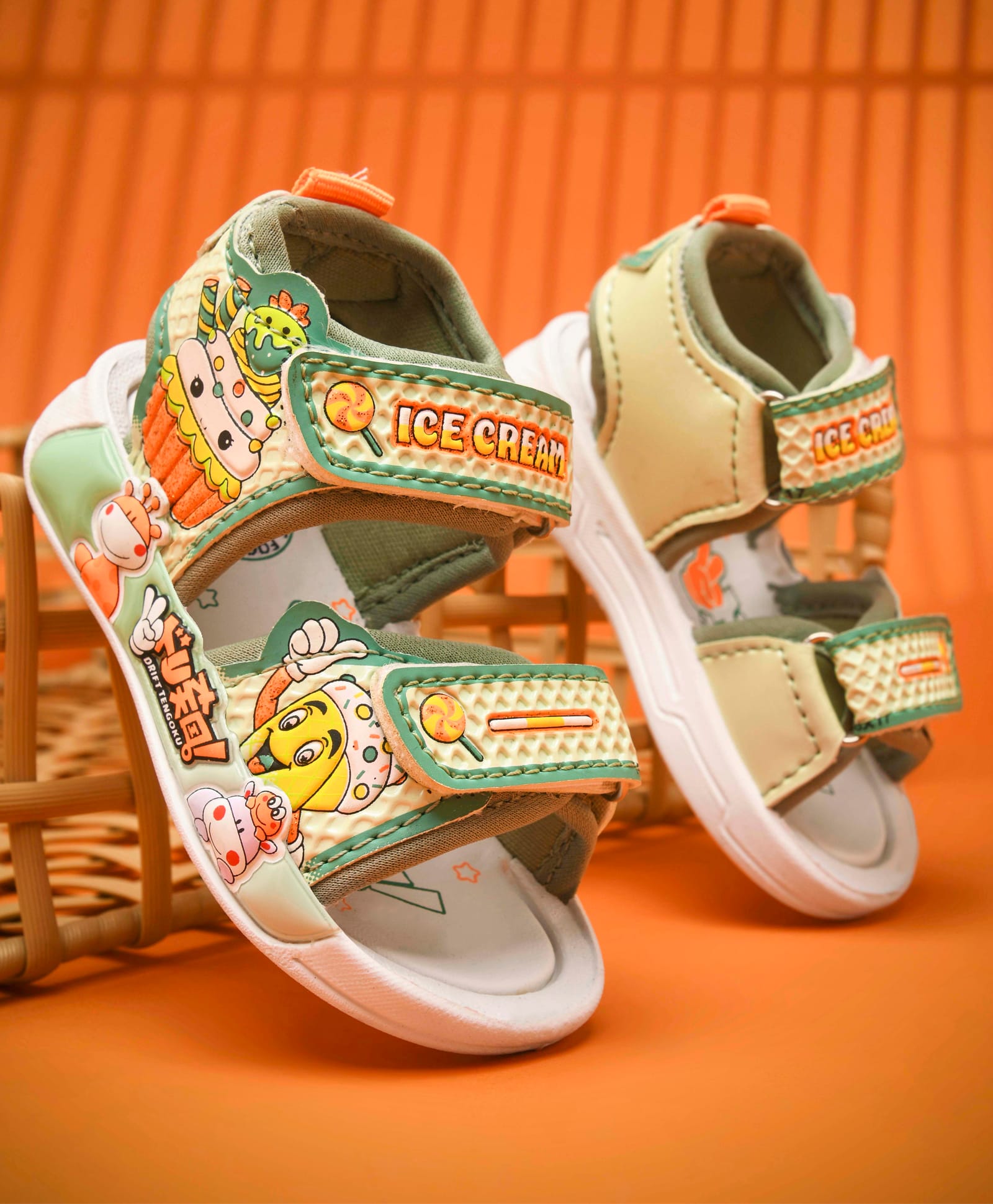KATS Animal Applique Detailed Velcro Closure Musical Sandals - Light Green-picture-41