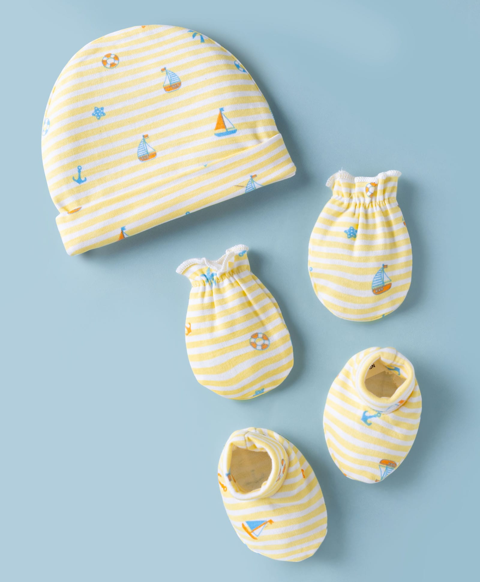 Babyhug 100% Cotton Interlock Knit Cap Mittens & Booties Set With Nautical Print Lemon - Diameter 8 cm-image-35