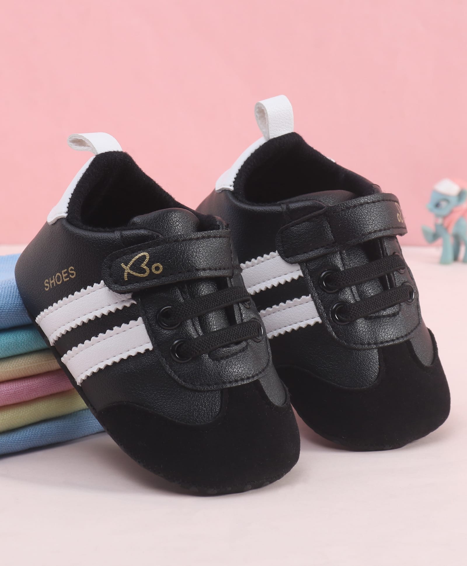 Babyoye Velcro Closure Booties Solid Colour - Black