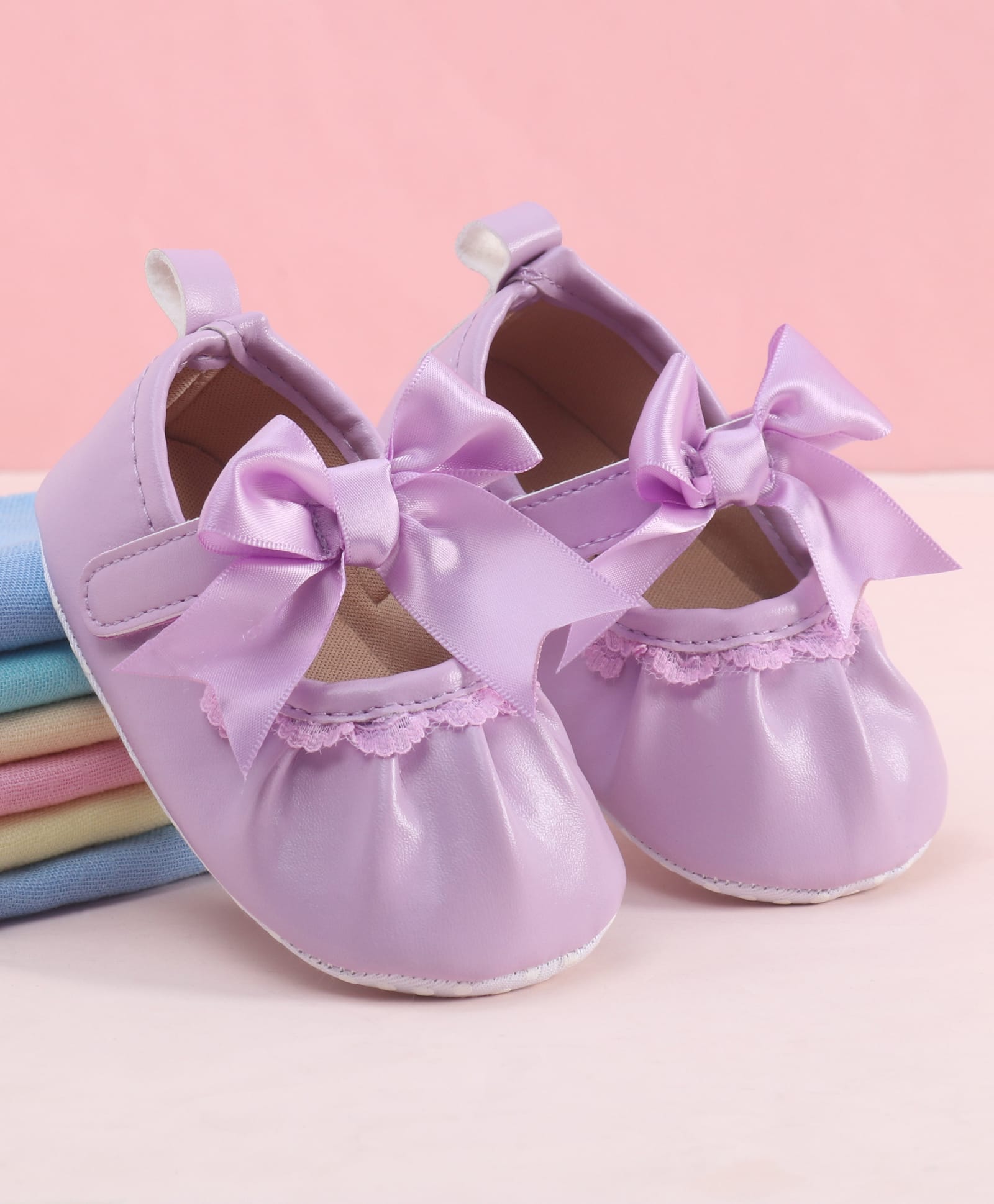 Babyoye Velcro Closure Booties With Bow Applique - Purple-picture-18