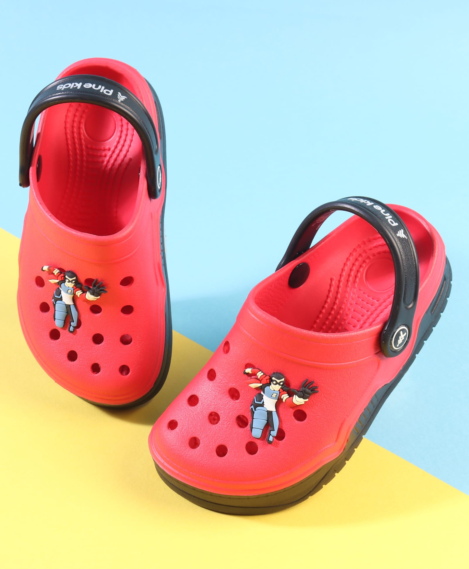 Pine Kids Back Strap Closure Clogs with Boy Applique - Red-picture-19