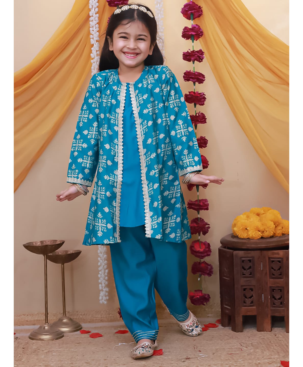 Superminis Silk Woven Full Sleeves Floral Printed Kurti & Pants Set - Teal Blue-image-24