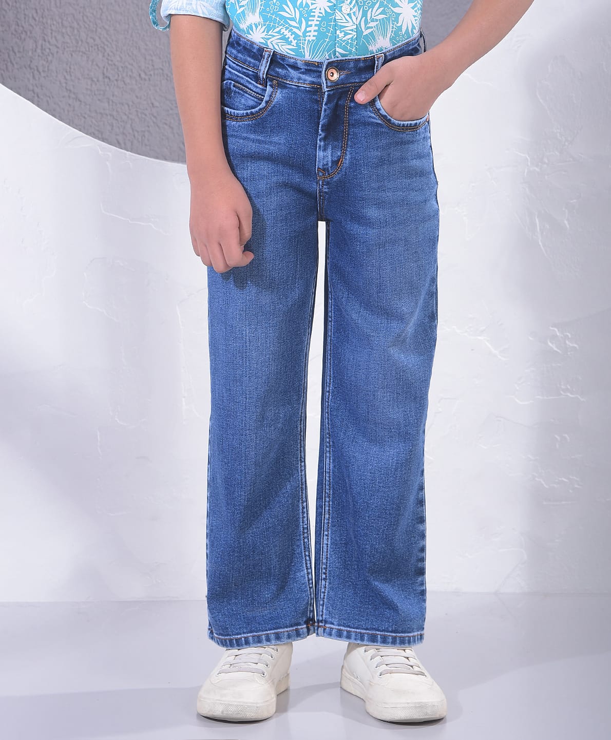 CRIMSOUNE CLUB Cotton Woven Solid Jeans - Blue-picture-32