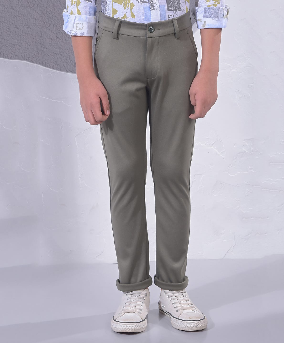 CRIMSOUNE CLUB Knit Solid Trousers - Olive Green-picture-24