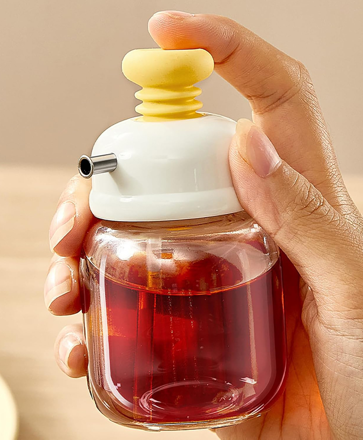 House of Quirk Quantitative Oil Dispenser Bottle with Press Control Precise Oil Control Oil Pot for Cooking - Transparent-image-2