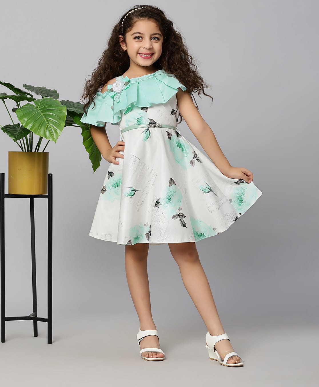 MAC WIN Woven Sleeveless Floral Embellished & Printed Dress - Green-image-48