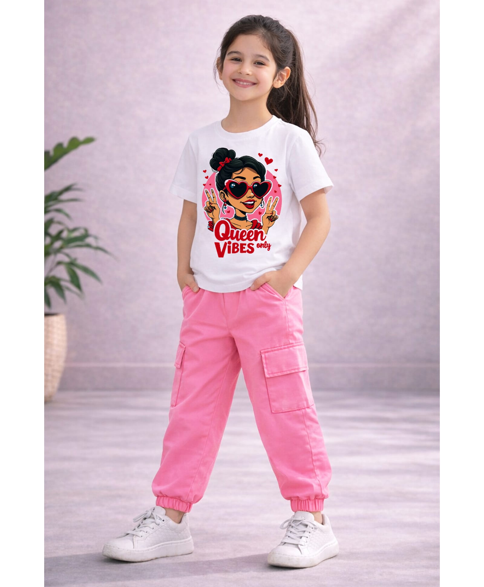 Trampoline Cotton Blend Knit Half Sleeves Queen Vibes Only Text Printed Tee & Joggers Set - White & Pink-picture-13