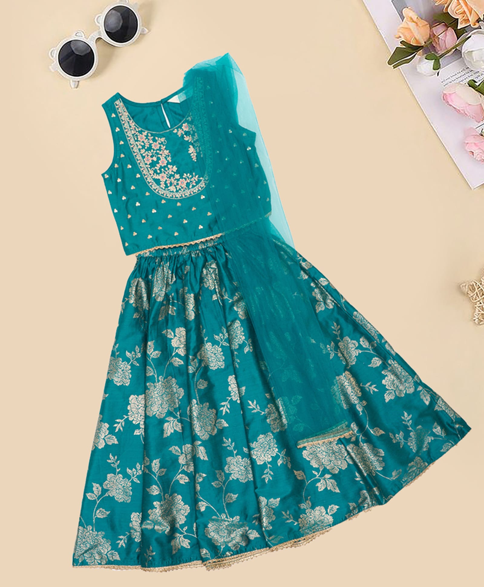 Akkriti by Pantaloons Woven Sleeveless Floral Embroidered Sequins Embellished Lehenga & Choli With Dupatta Set - Teal Blue-image-7