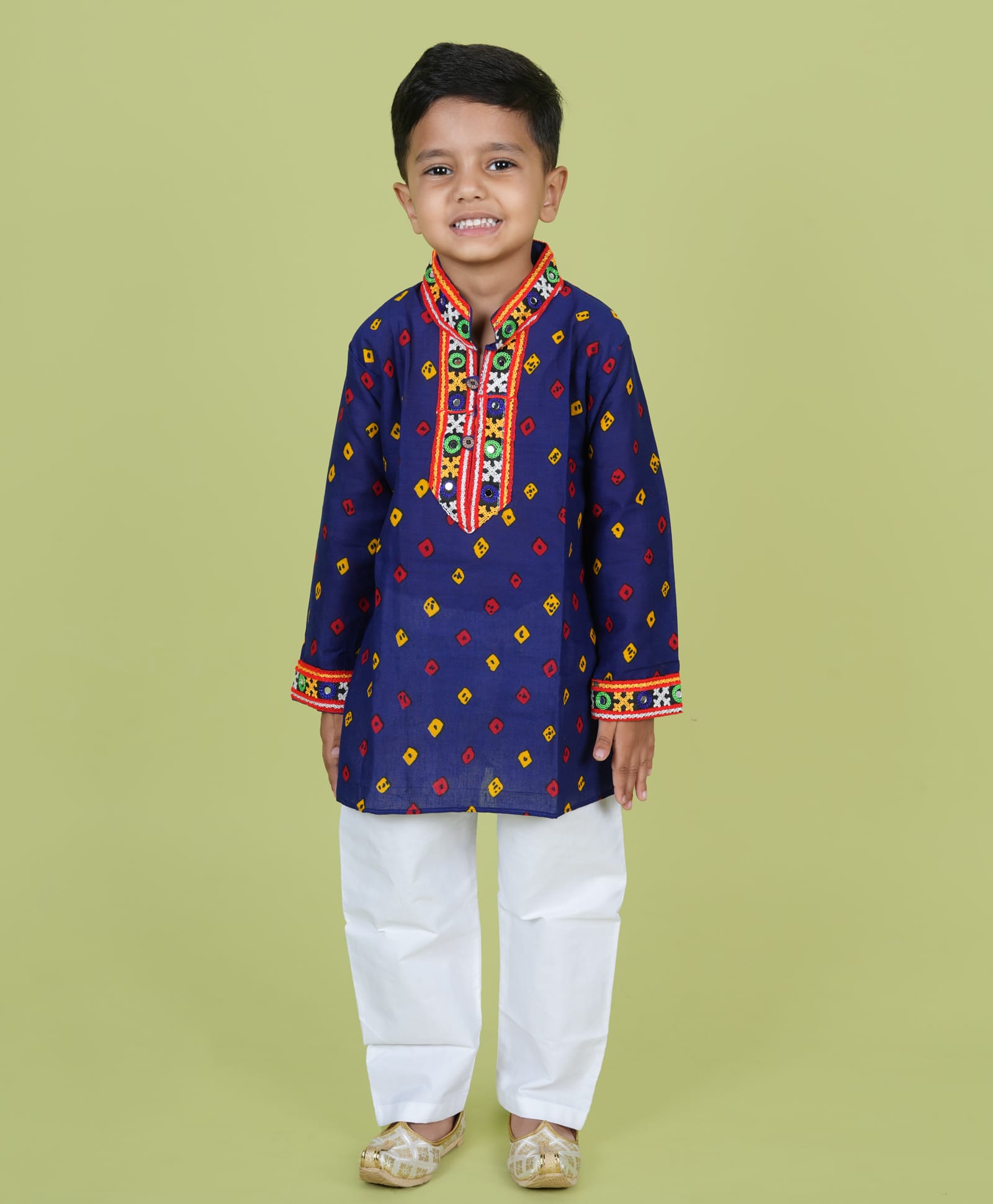 Banjara India Cotton Woven Full Sleeves Bandhani Printed Kurta & Pyjama Set - Blue-image-47