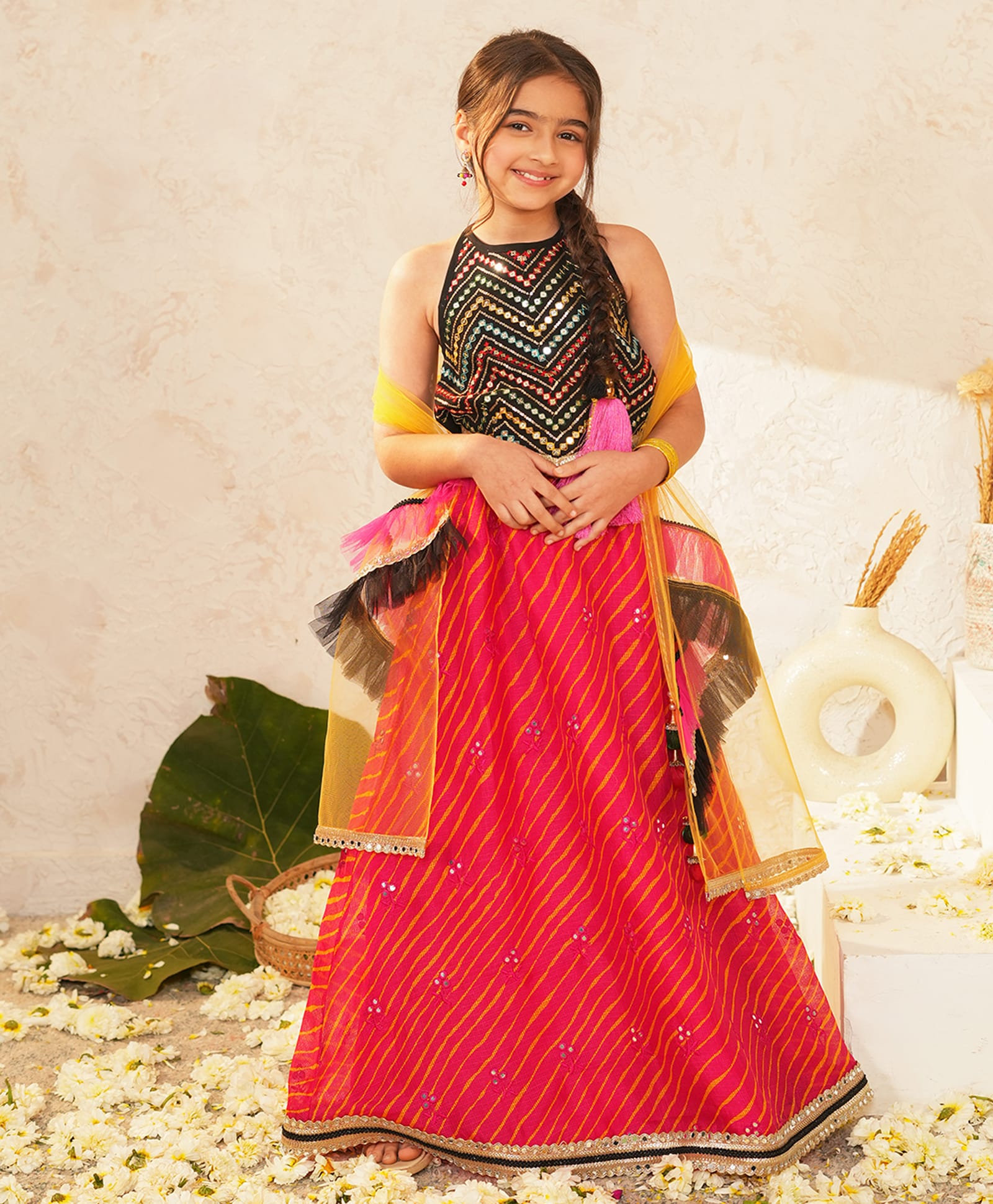 Pspeaches Georgette Woven Sleeveless Sequins Embellished & Thread Work Detailed Lehenga Choli Set With Dupatta - Black-picture-23