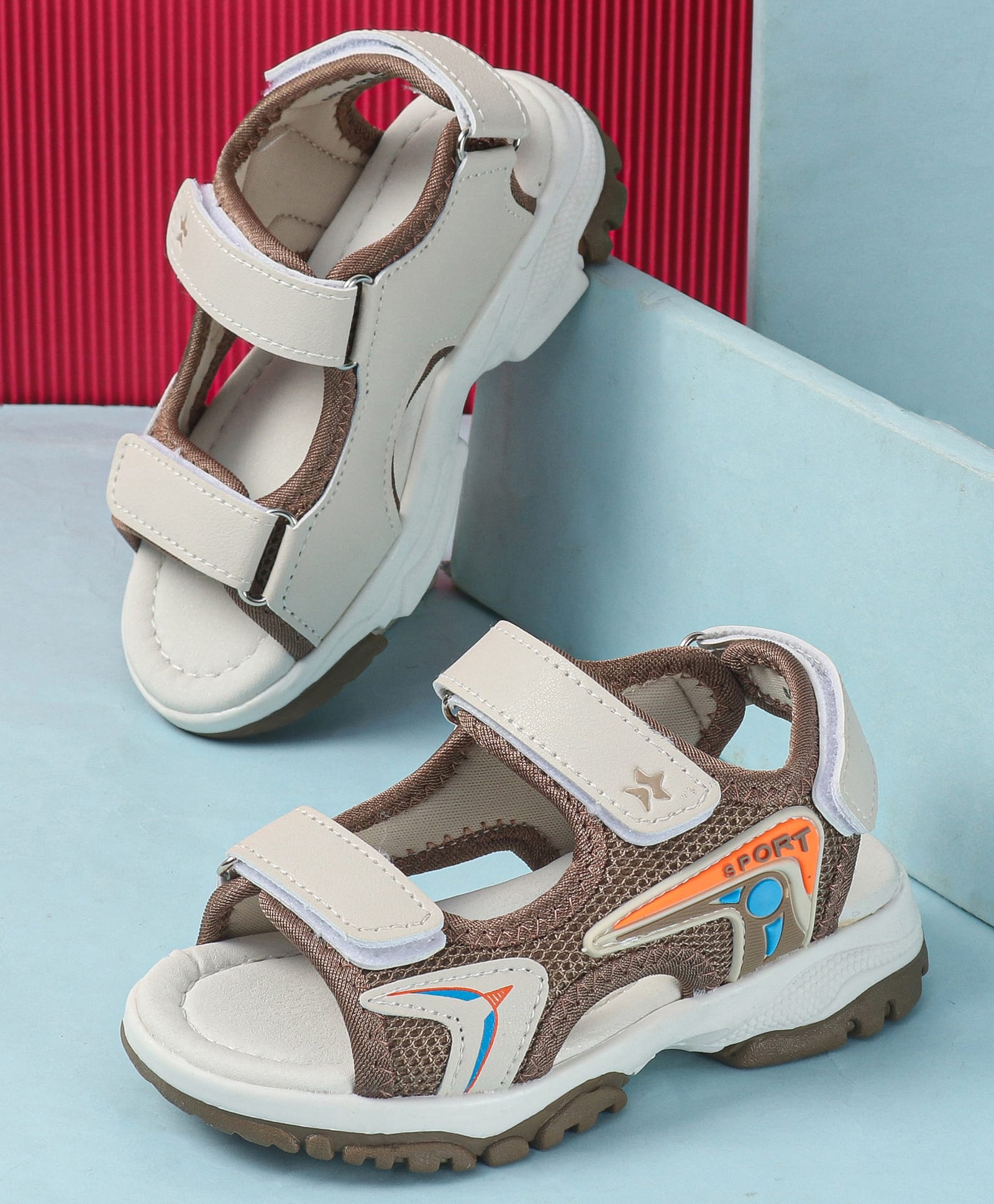 Cute Walk by Babyhug Velcro Closure Solid Sandals - Tan-image-19