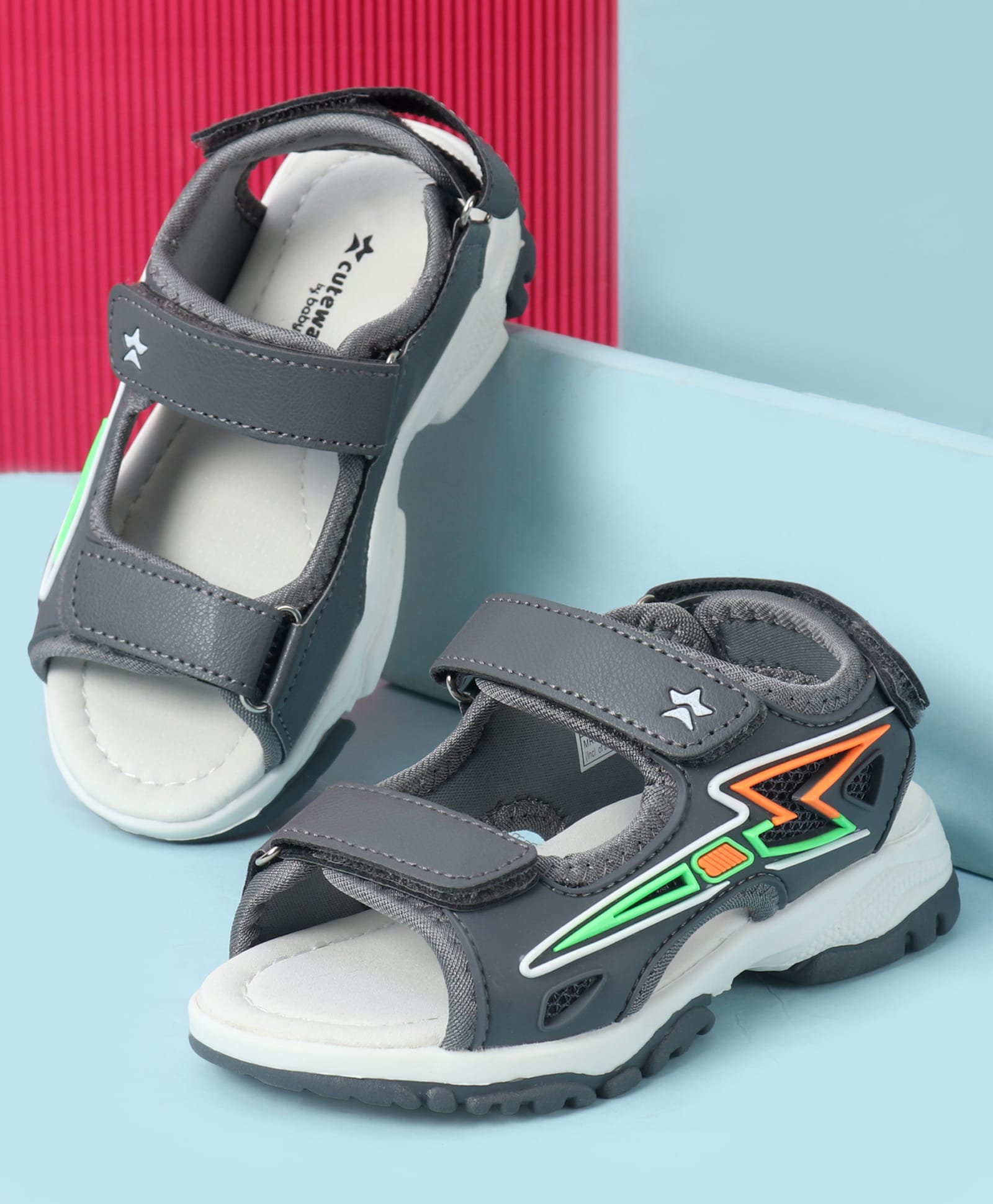 Cute Walk by Babyhug Velcro Closure Sandal With Applique - Grey-picture-13