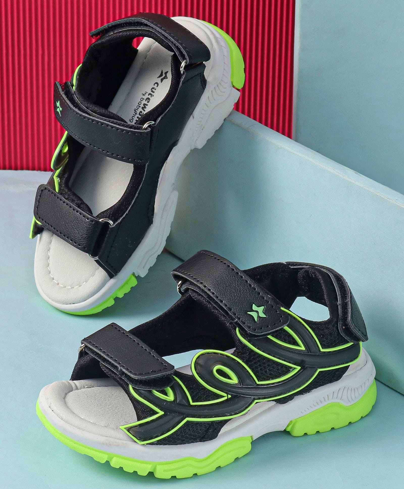 Cute Walk by Babyhug Velcro Closure Solid Sandals - Black-image-20