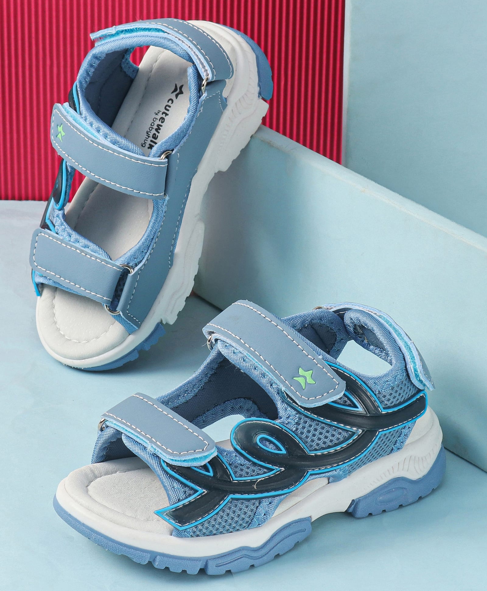 Cute Walk by Babyhug Velcro Closure Solid Sandals - Blue-picture-27