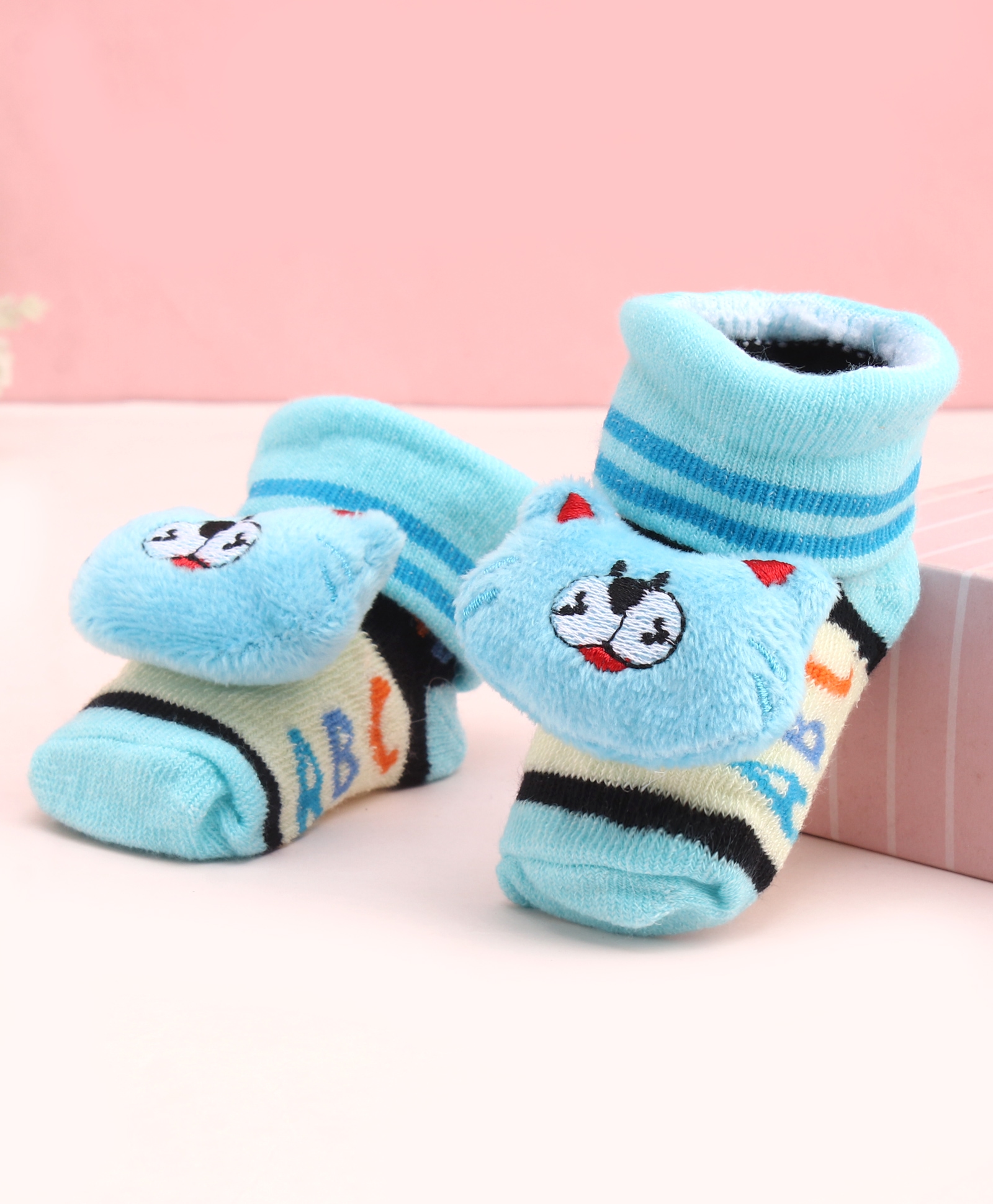 Cute Walk by Babyhug Socks With Large Kitty Applique - Light Blue-image-7