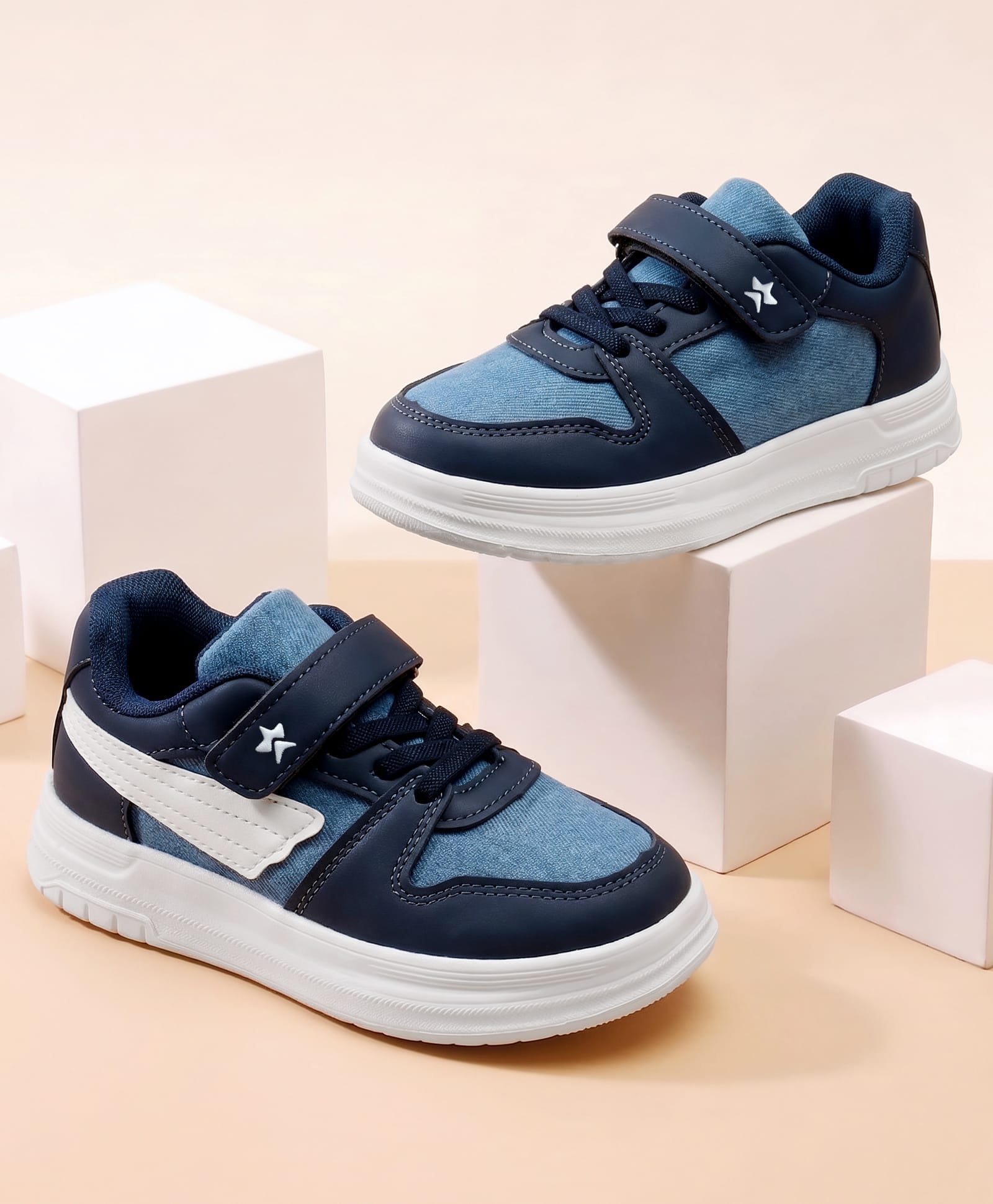 Cute Walk by Babyhug Velcro Closure Solid Sneaker Shoes - Navy Blue-picture-21