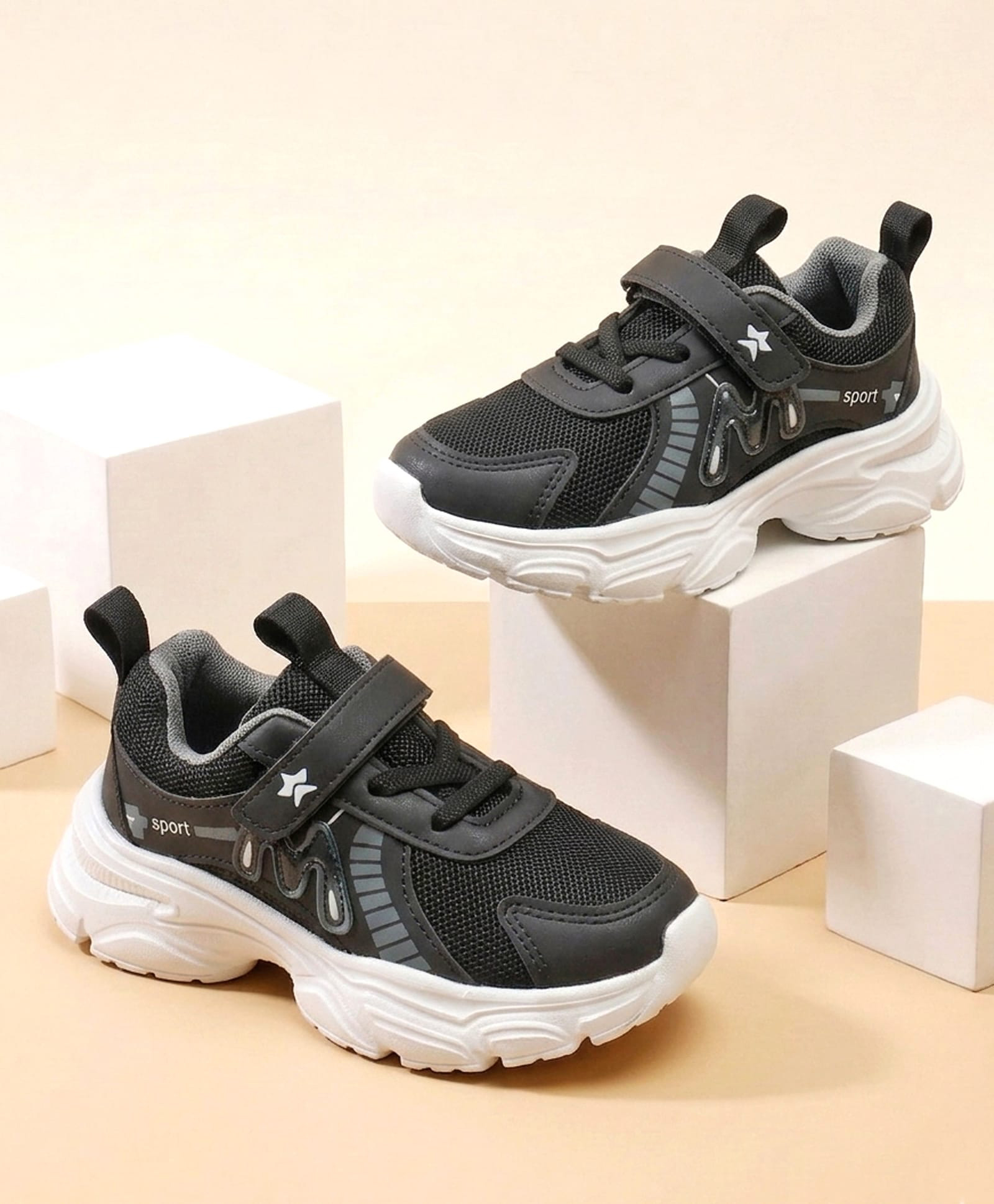 Cute Walk by Babyhug Velcro Closure Solid Sneaker Shoes - Black-image-47