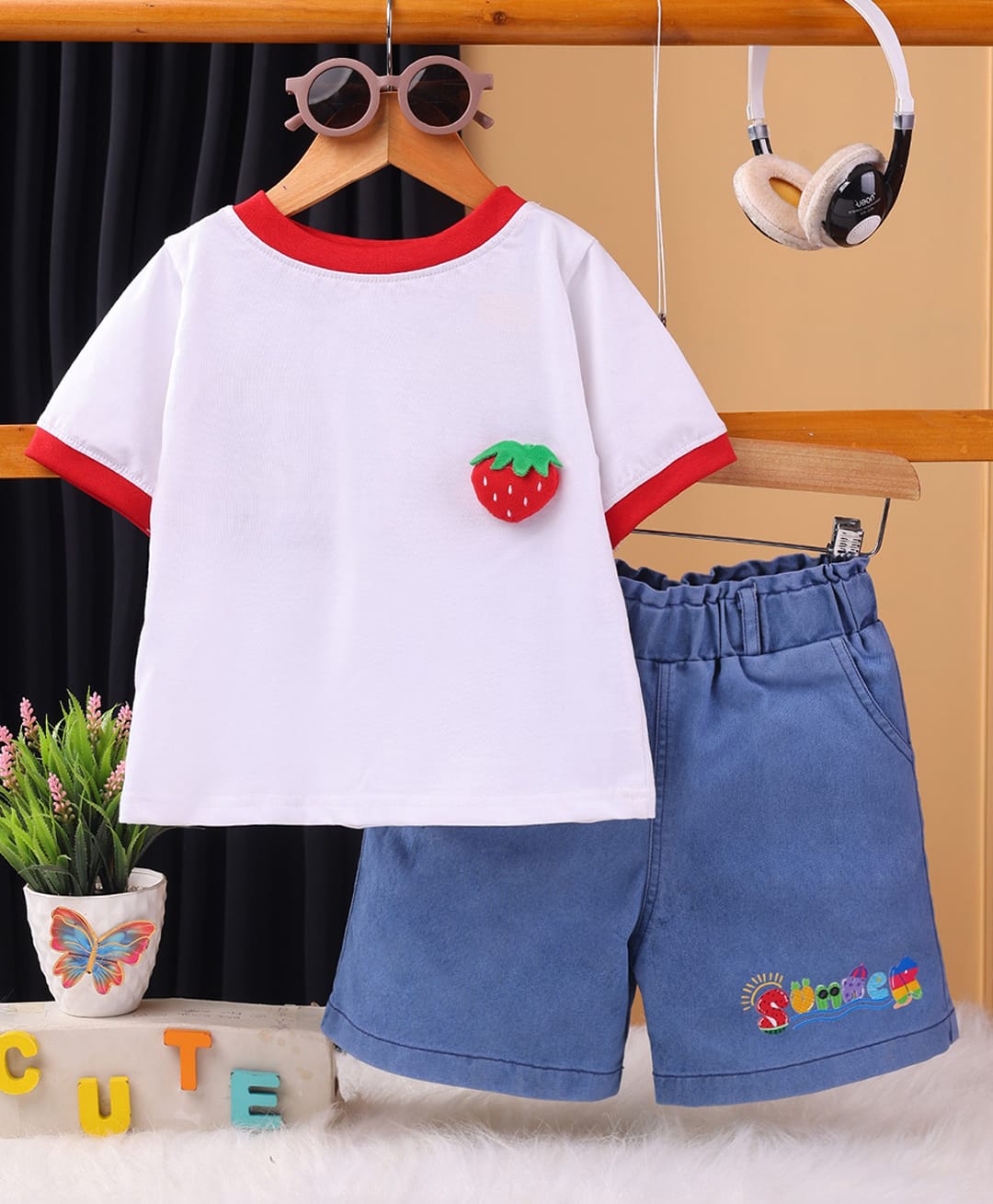 TOONYPORT Cotton Knit Half Sleeves Strawberry Applique Detailed Tee & Shorts Set - Red-picture-17