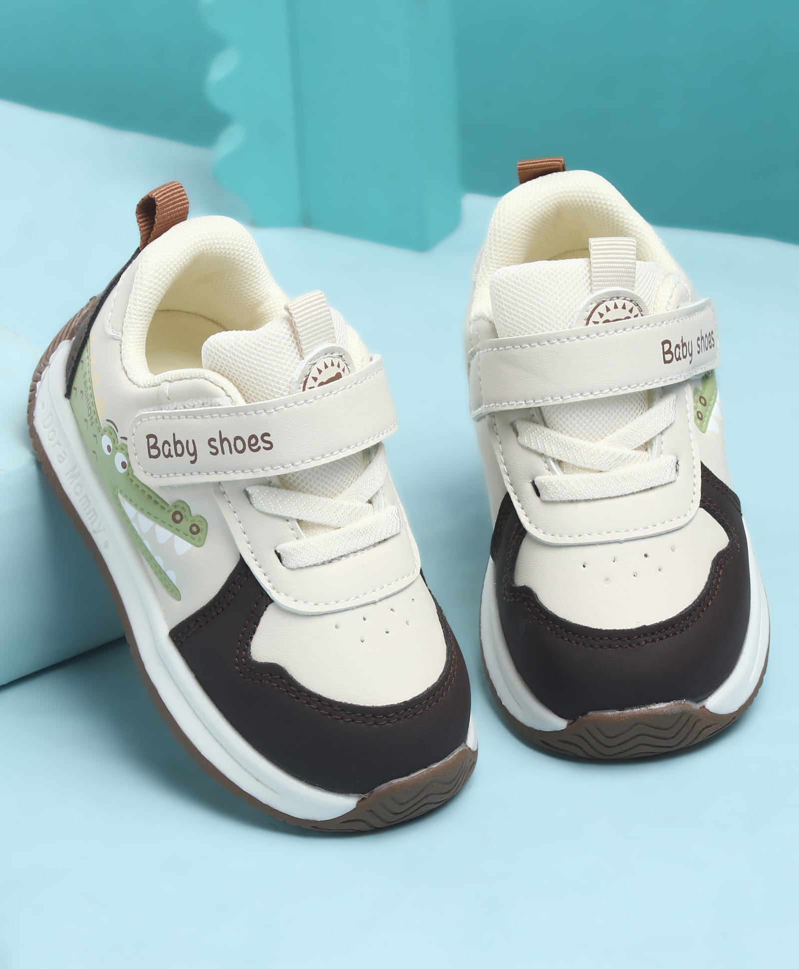 KIDLINGSS Alligator Designed Velcro Closure Shoes - Brown-picture-16