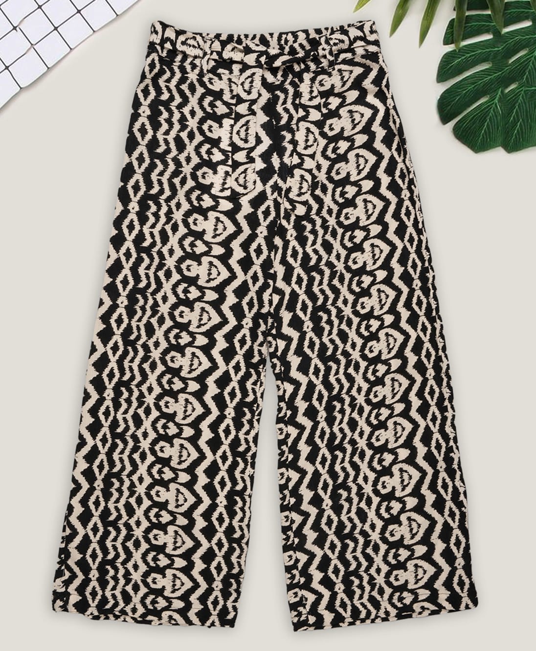 Pantaloons Junior Rayon Woven Geometric Printed Palazzo - Tofu White-picture-18