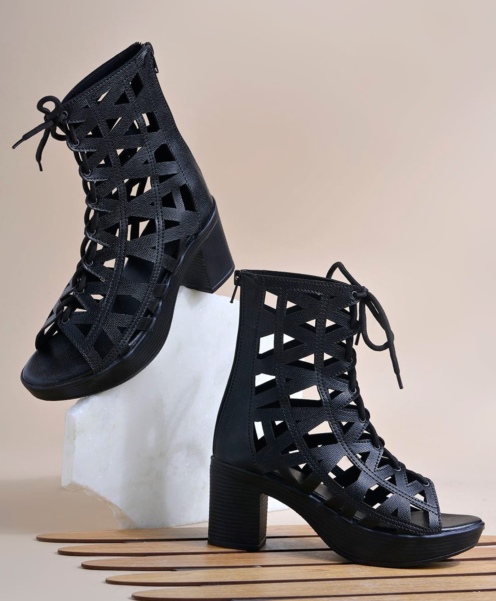 Shoetopia Cut Out Detailed Lace Up Heel Sandals - Black-picture-22