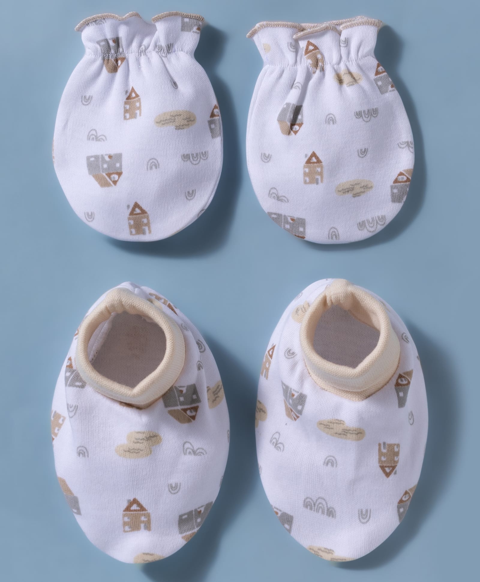 Babyhug 100% Cotton Interlock Knit Mittens and Booties Set With Rainbow Print - White-picture-19