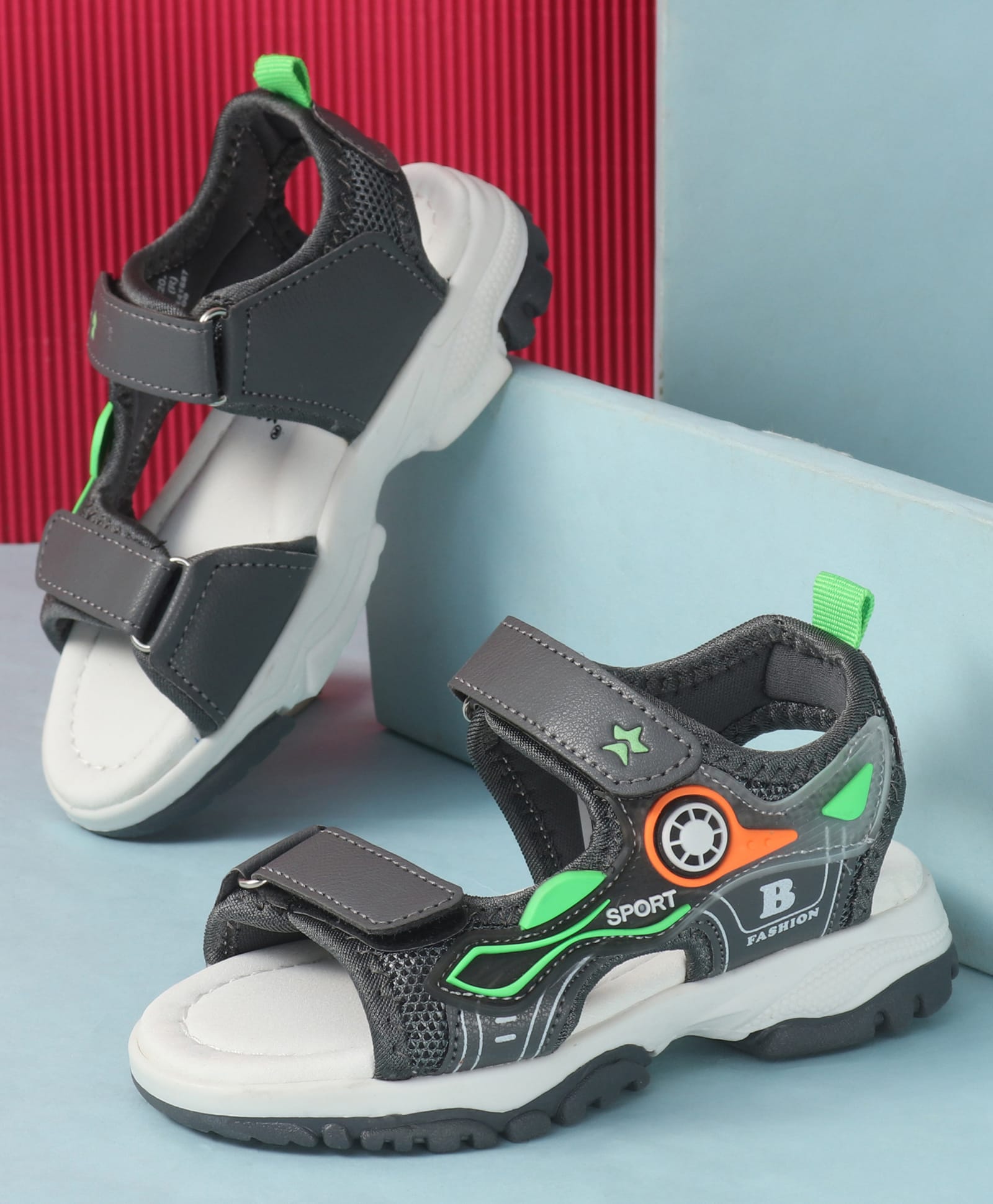 Cute Walk by Babyhug Solid Sandals - Grey-image-49