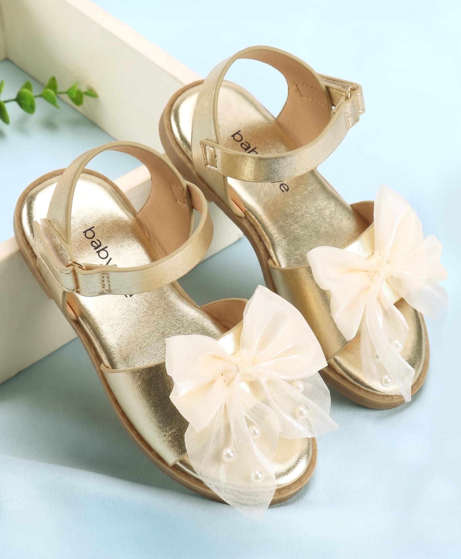 Babyoye Velcro Closure Sandal With Bow Applique - Golden-picture-26