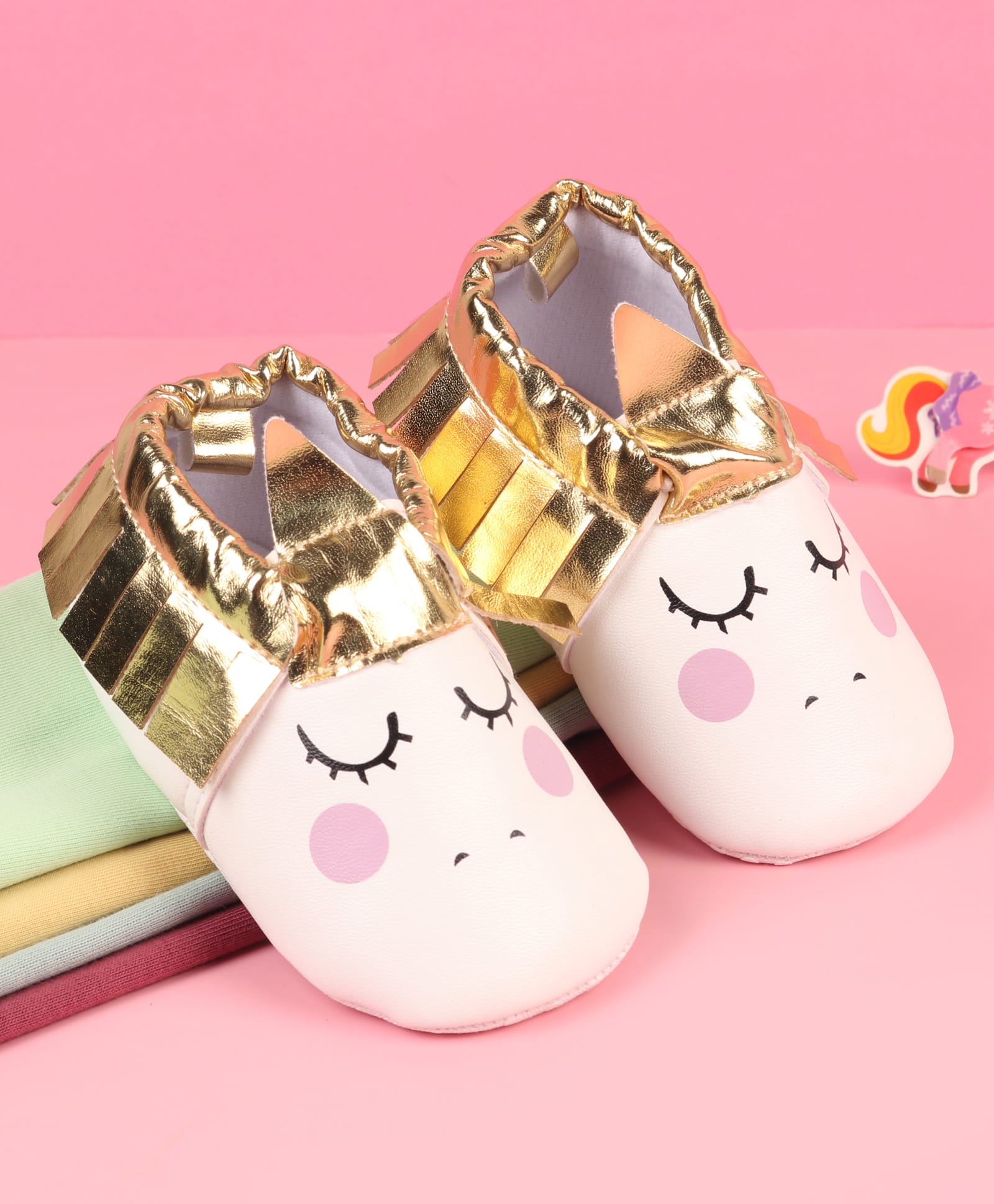 Babyoye Slip on Booties with Unicorn Print - White-picture-20