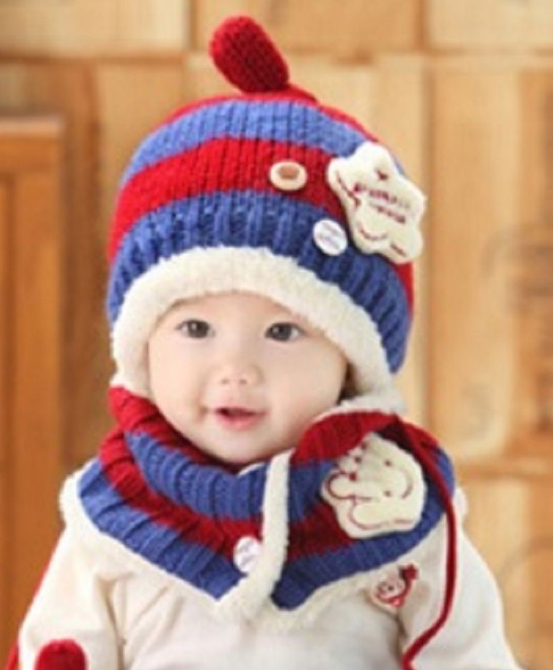 Flaunt Chic Winter Woolen Star Cap With Scarf - Navy Blue & Red-picture-13