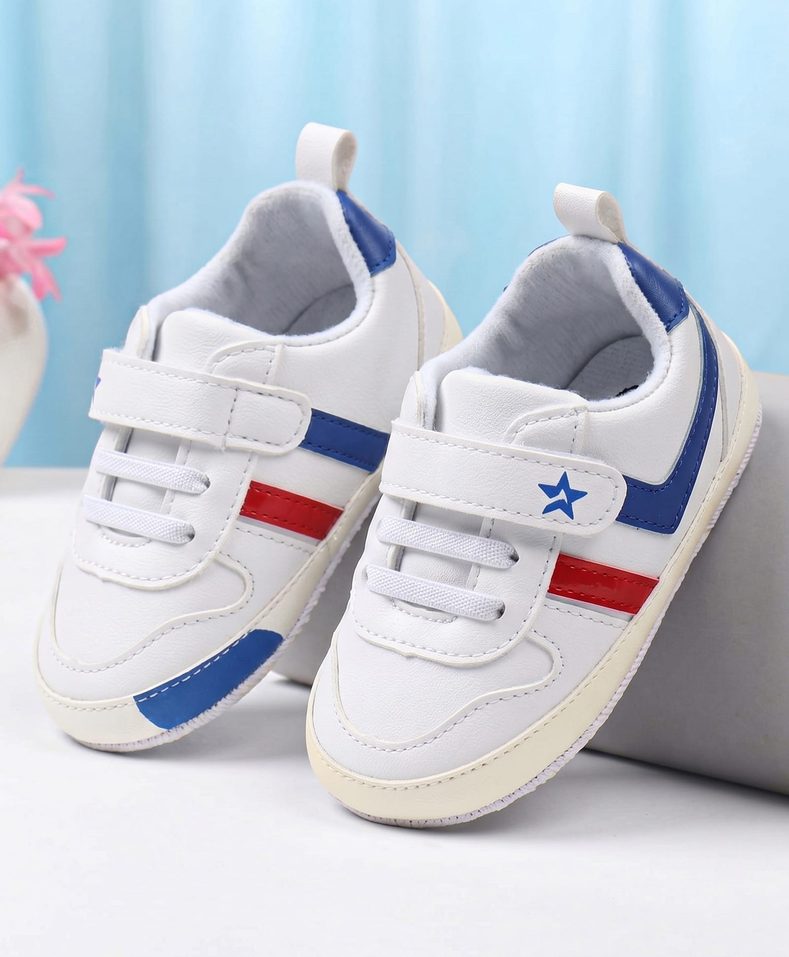 Cute Walk by Babyhug Velcro Closure Solid Booties - White-image-29