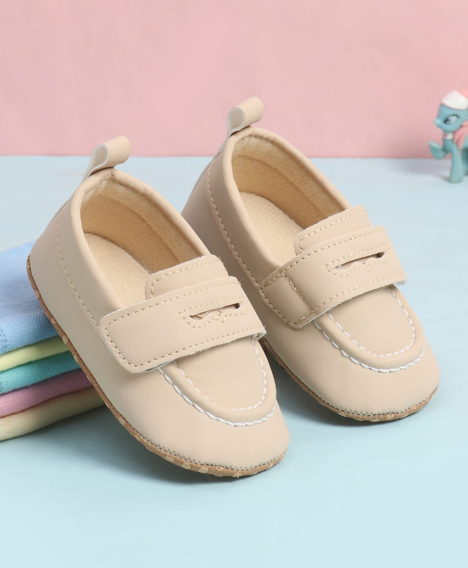 Babyoye Velcro Closure Solid Booties - Khaki-picture-21
