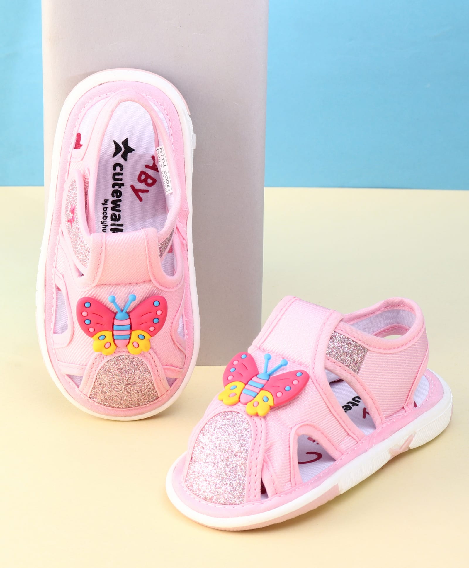 Cute Walk by Babyhug Velcro Closure Sandal With Glitter & Butterfly Applique - Pink-image-20