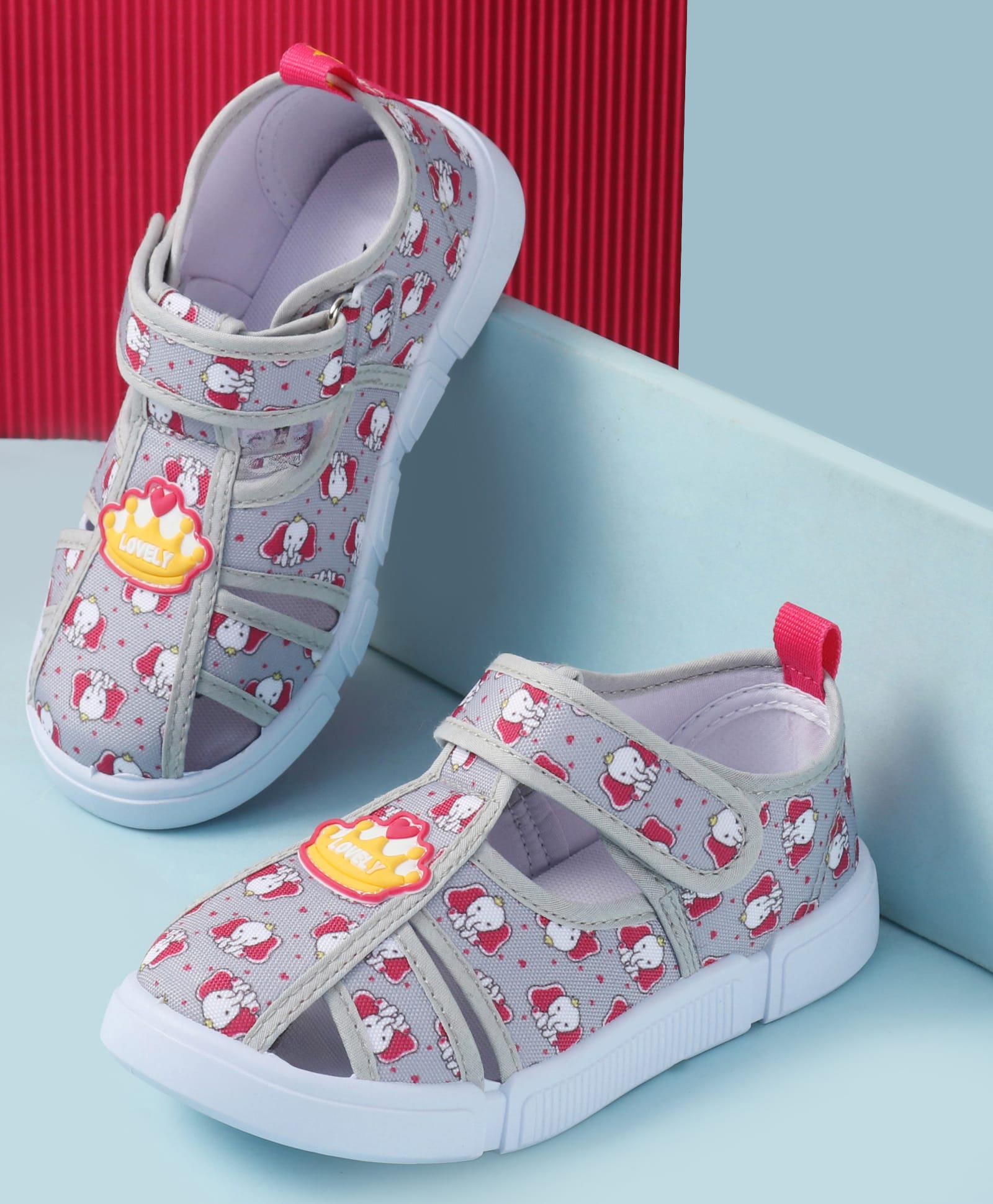 Cute Walk by Babyhug Velcro Closure Sandals with Elephant Print - Grey-picture-18