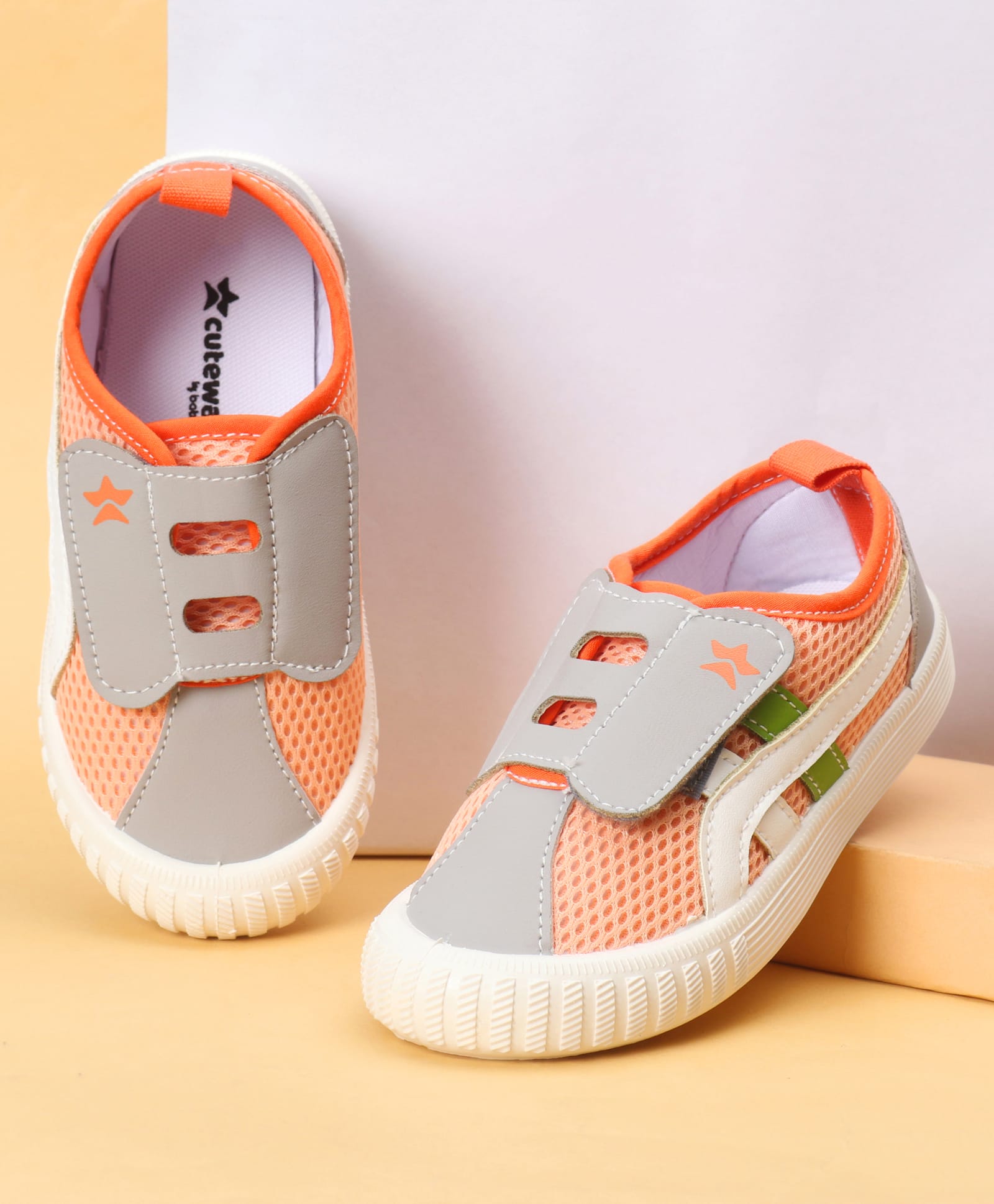 Cute Walk by Babyhug Velcro Closure Casual Shoes - Orange-image-45
